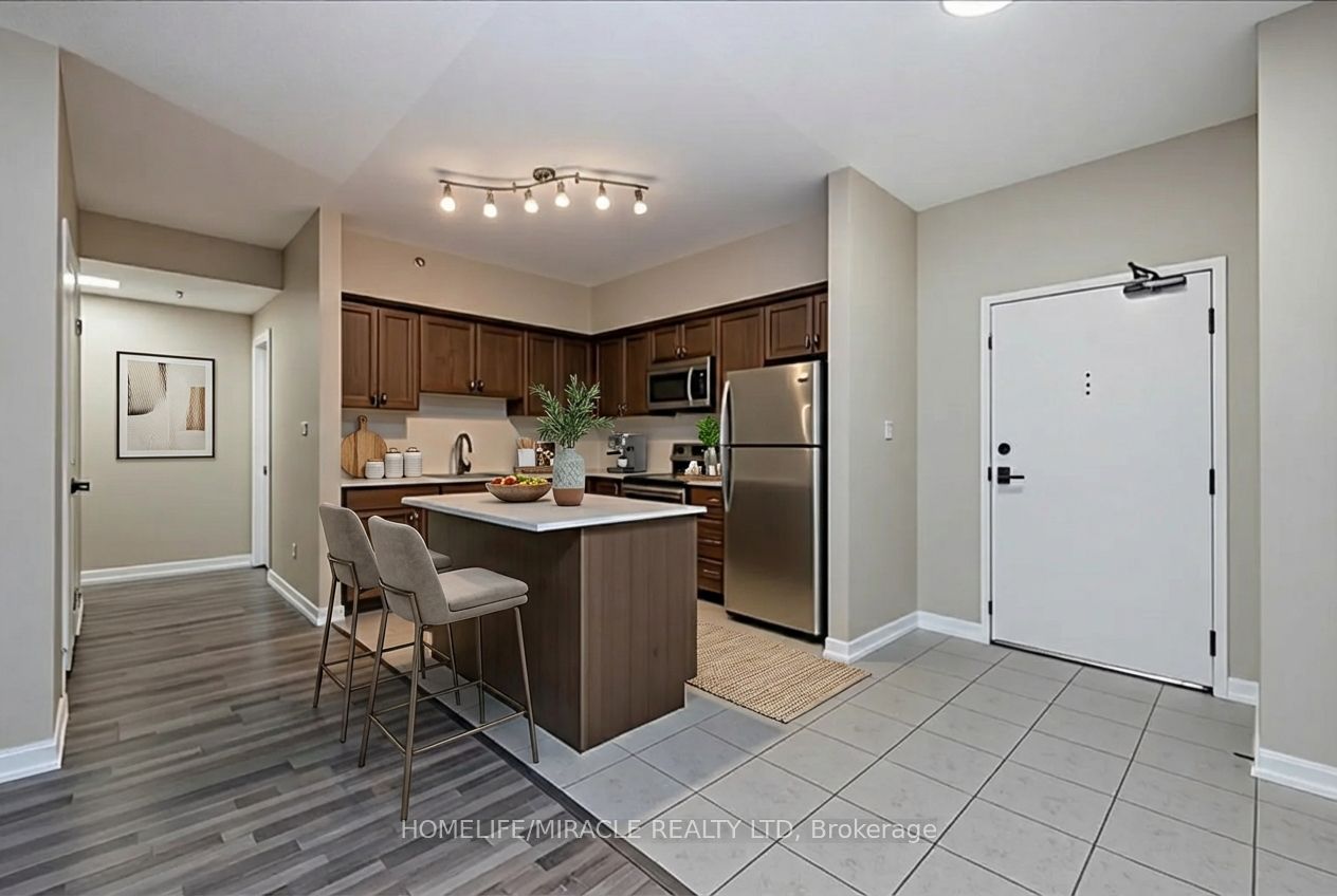 Unit 304 - 161 Wellington Street E, New Tecumseth 5