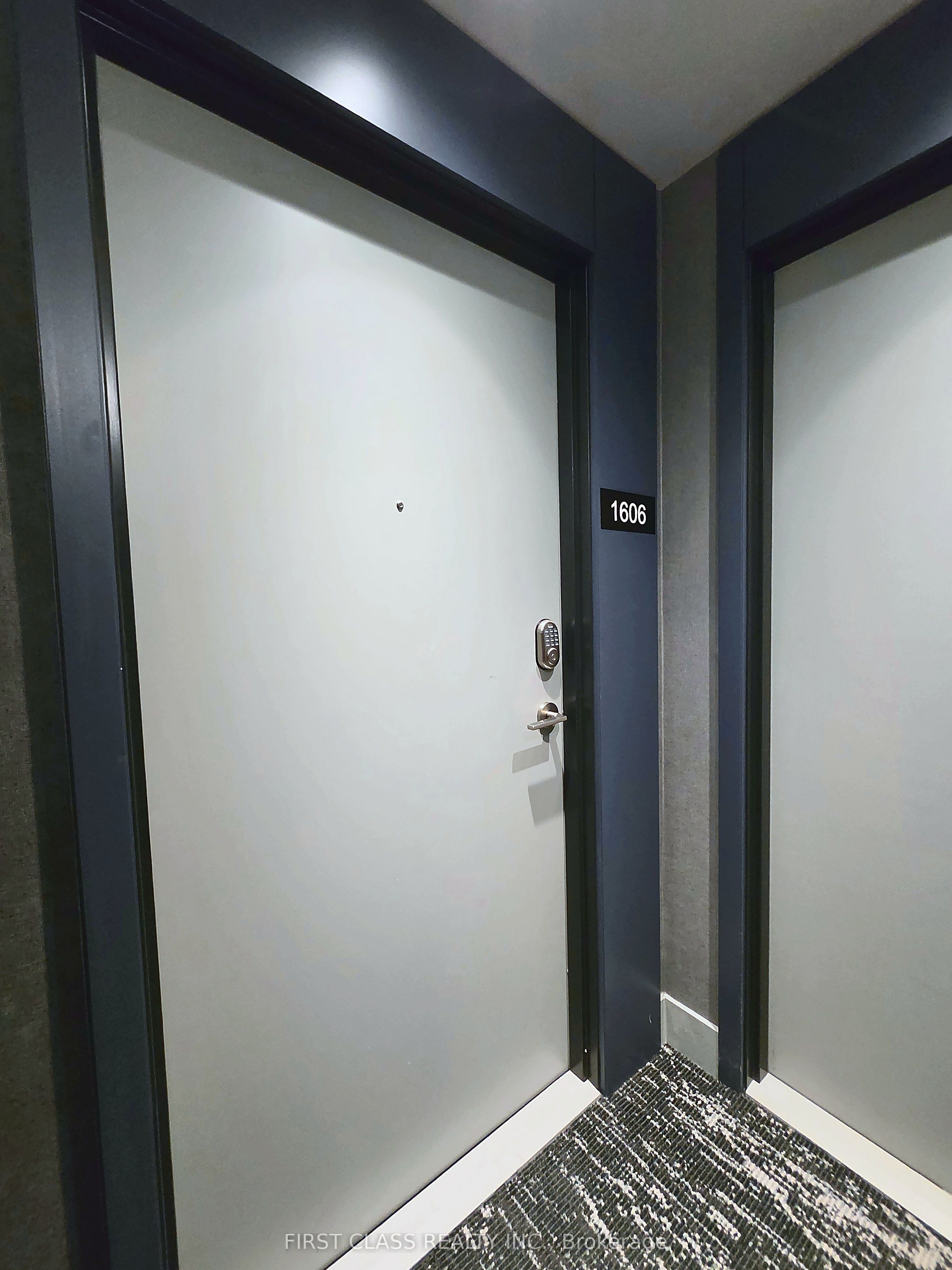 Unit A1606 - 30 Upper Mall Way, Vaughan 2