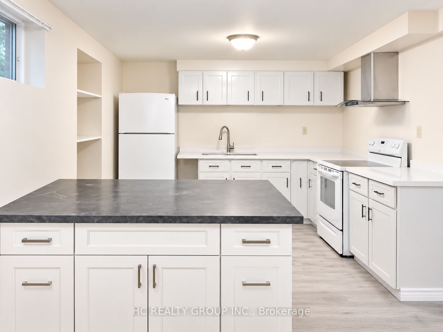 Unit Bsmt - 156 Major Buttons Drive, Markham 2