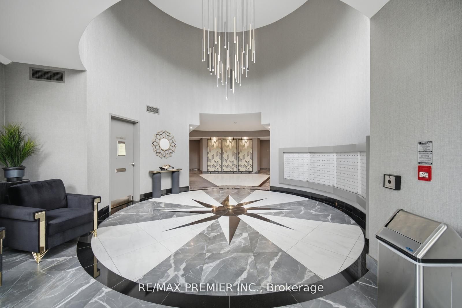 Unit Ph 21 - 8201 Islington Avenue, Vaughan 3