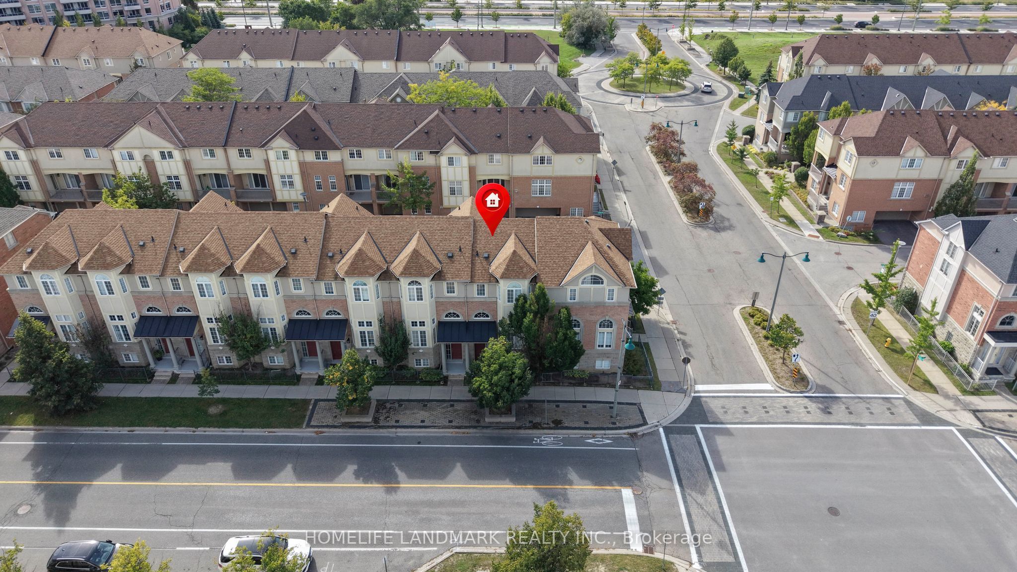 4 Legends Way, Markham 3