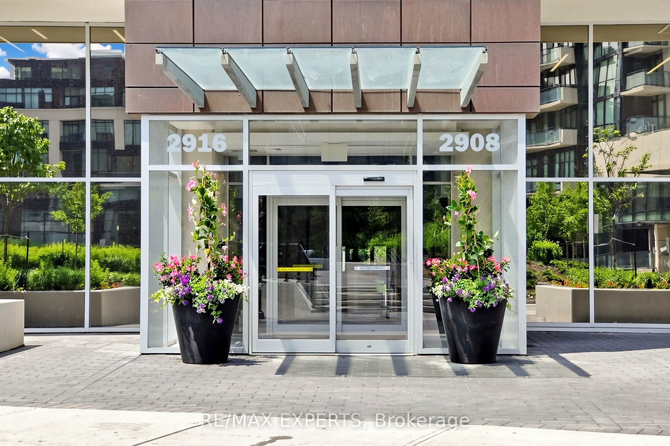 Unit 1505 - 2916 Highway 7 Road, Vaughan 2