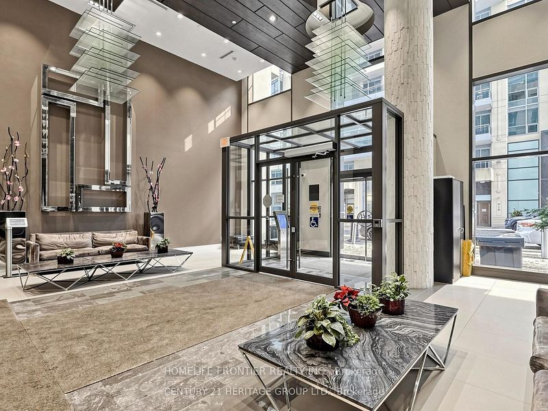 Unit 304 - 9205 Yonge Street NE, Richmond Hill 2
