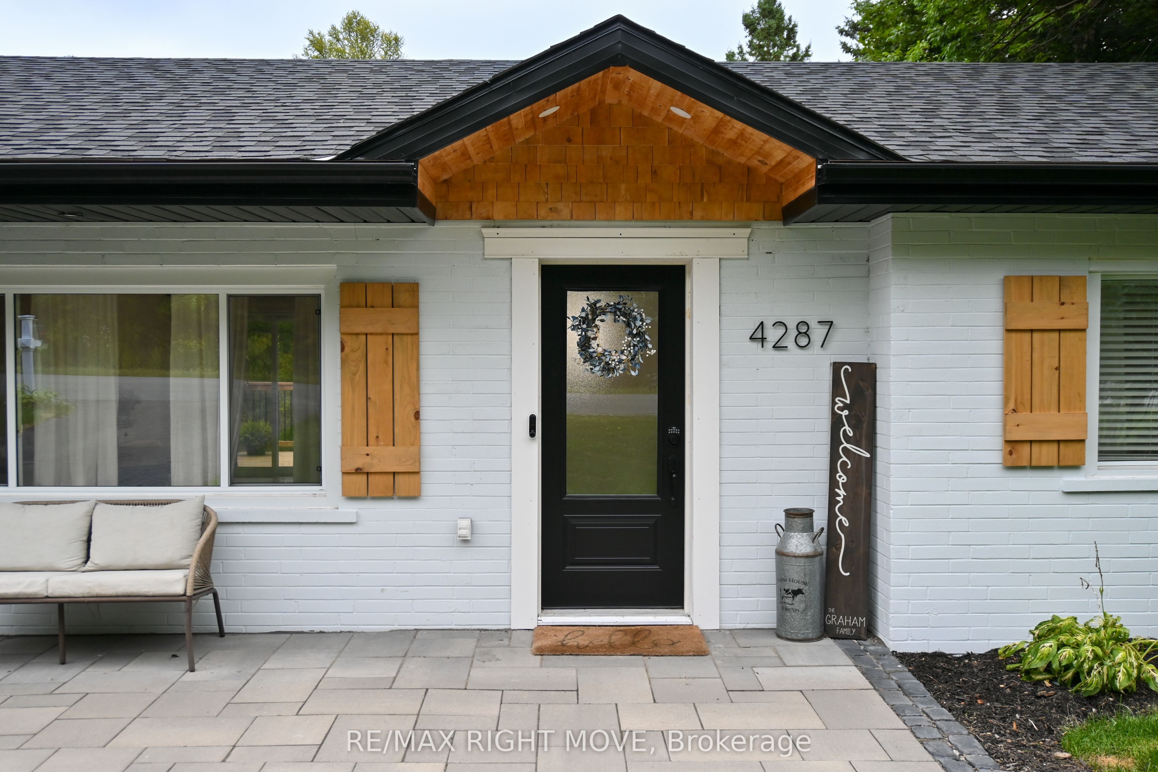 4287 Huronia Road, Severn 3