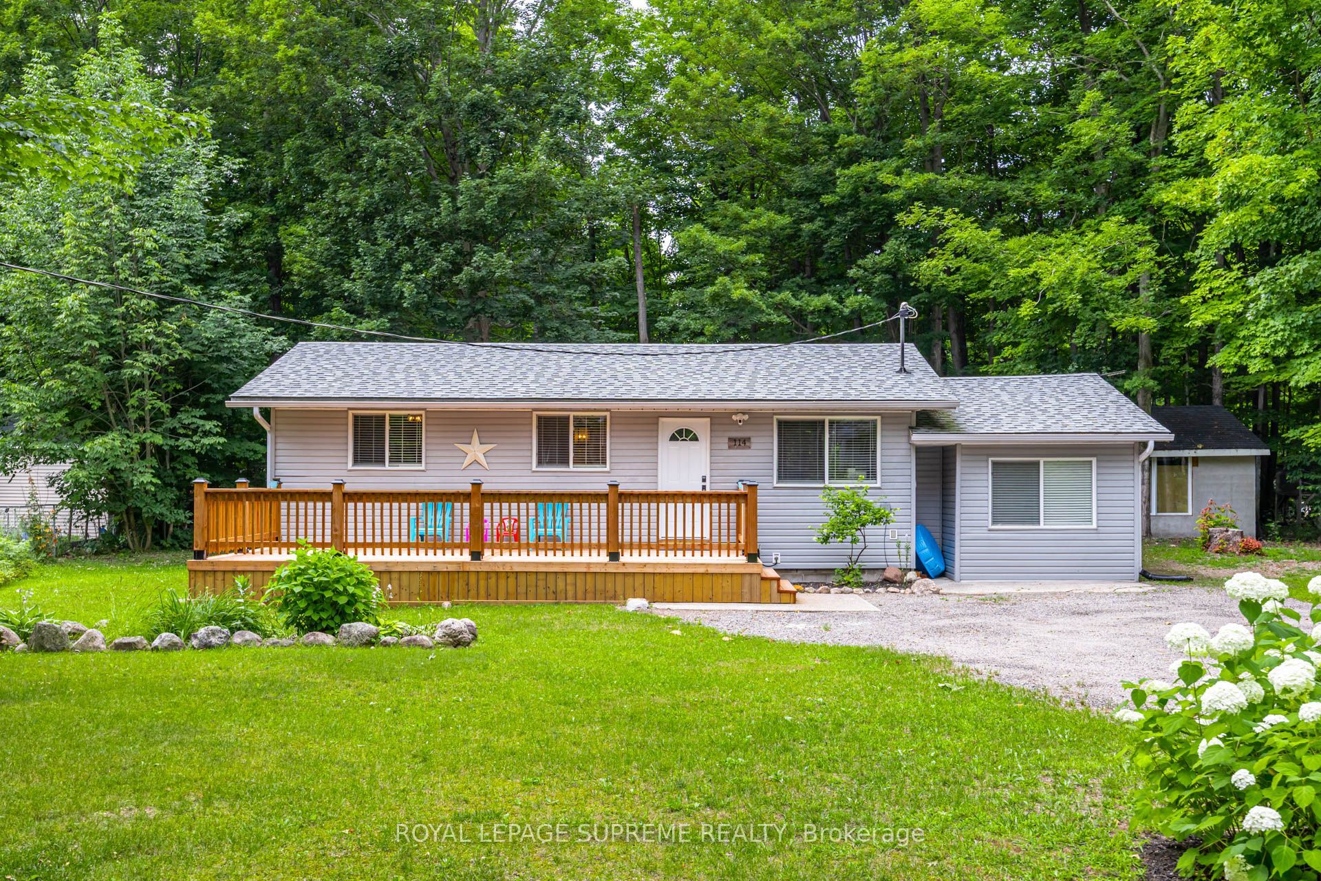 114 Desroches Trail, Tiny 1