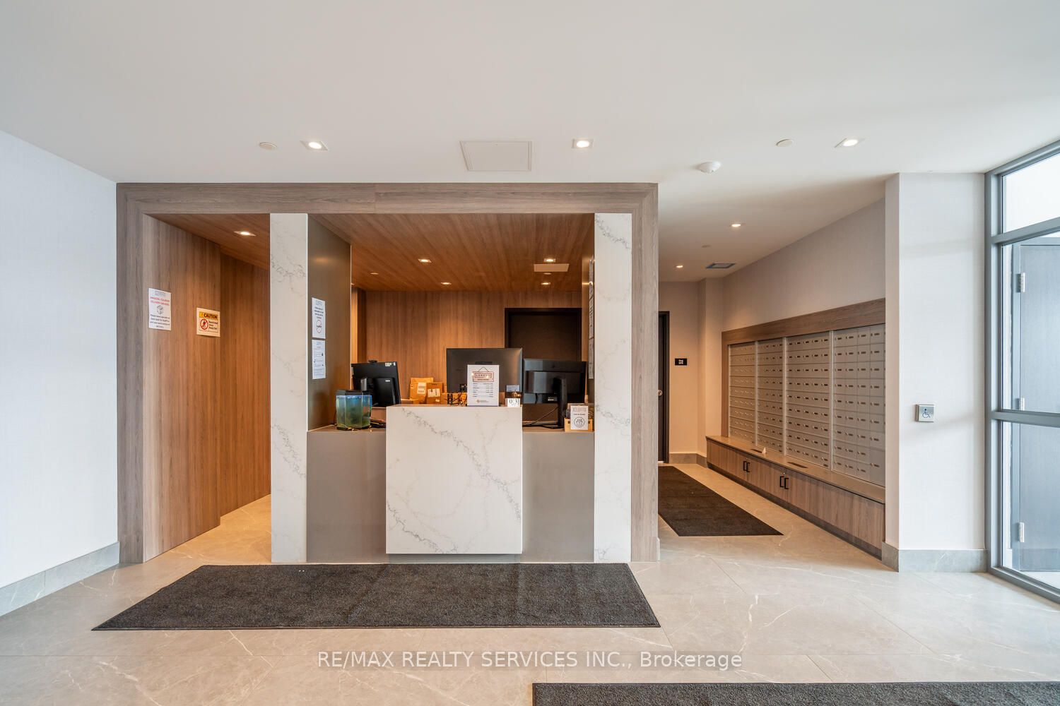 Unit 108 - 56 Lakeside Terrace, Barrie 4