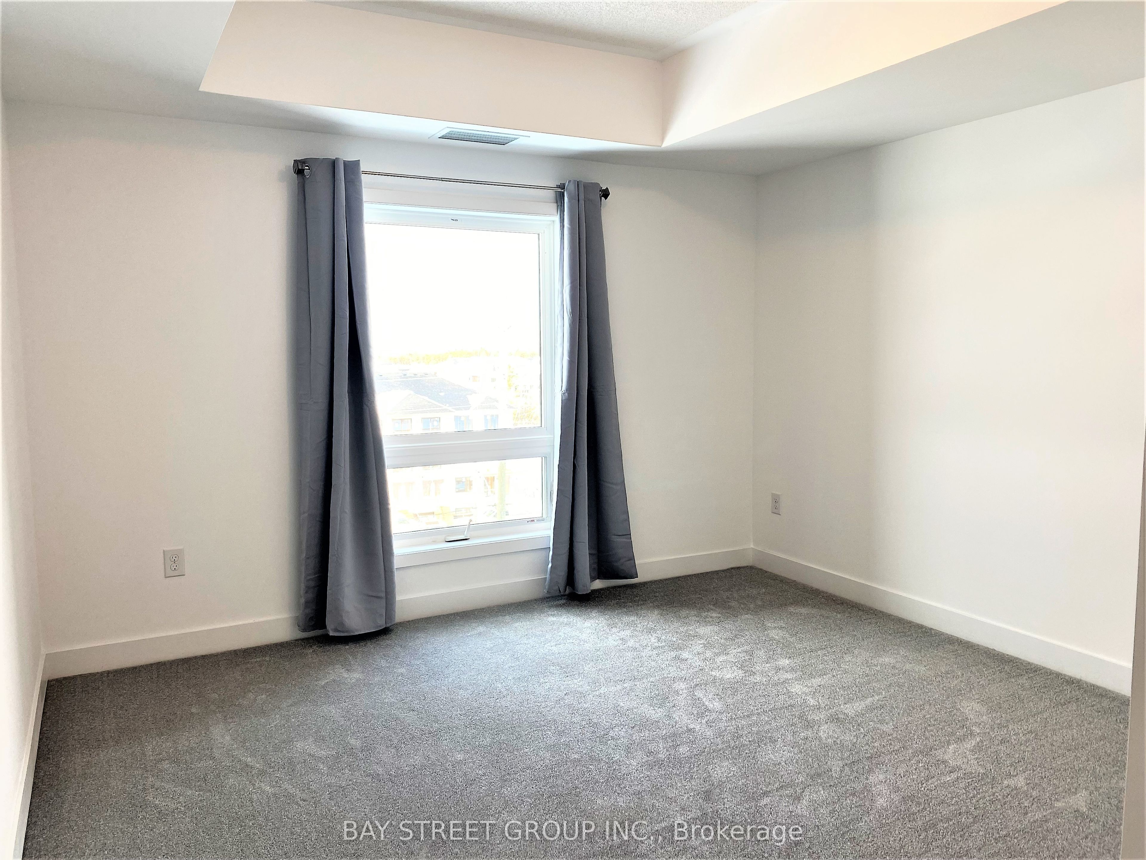 Unit 414 - 4 Spice Way, Barrie 5