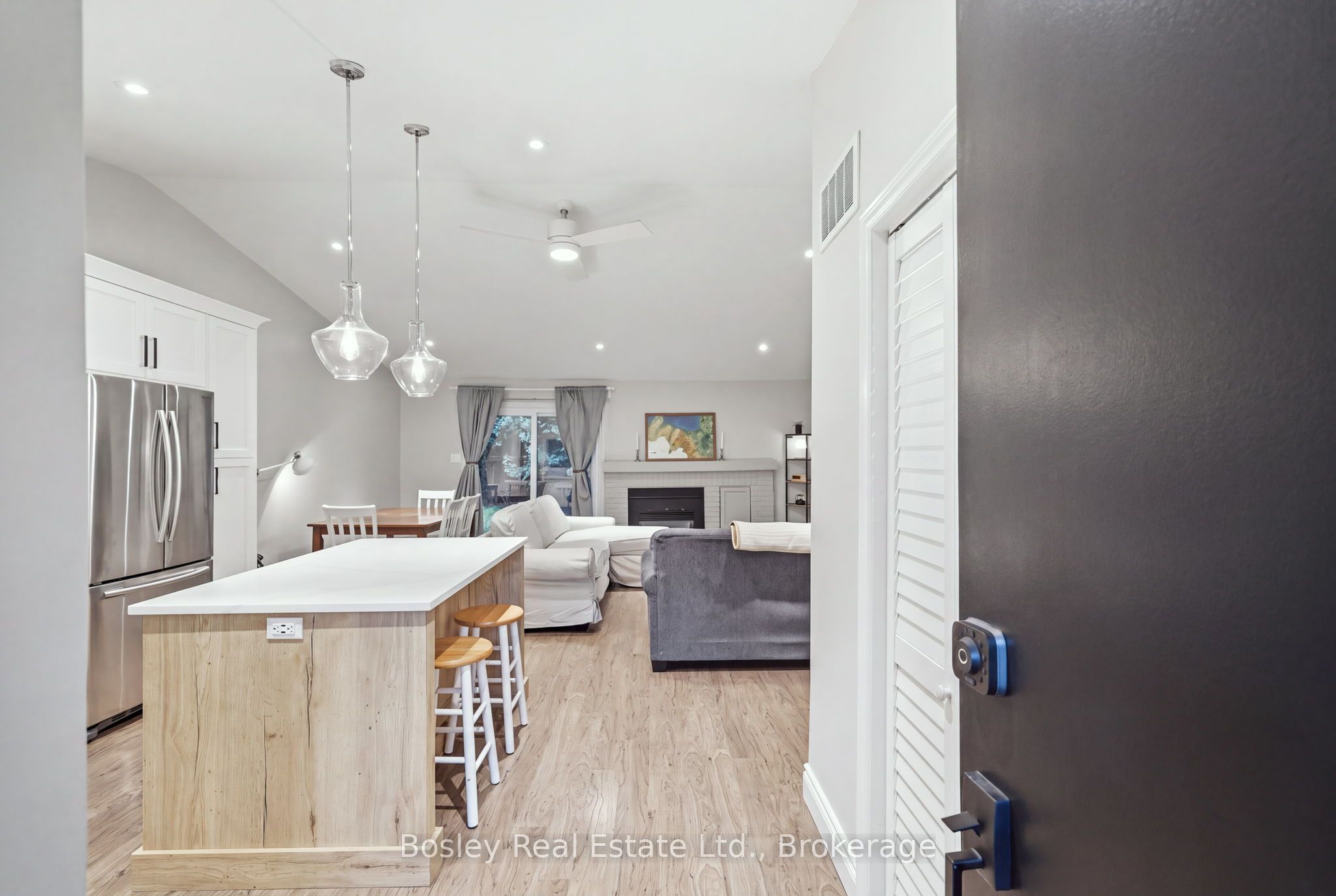 Unit 3 - 100 Fairway Crescent, Collingwood 4