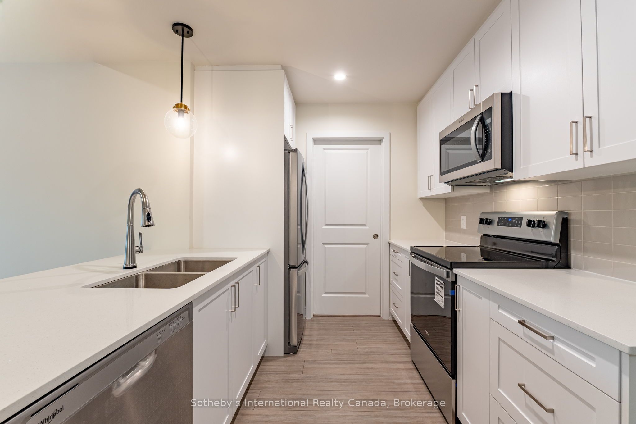Unit 418 - 121 Mary Street, Clearview 4