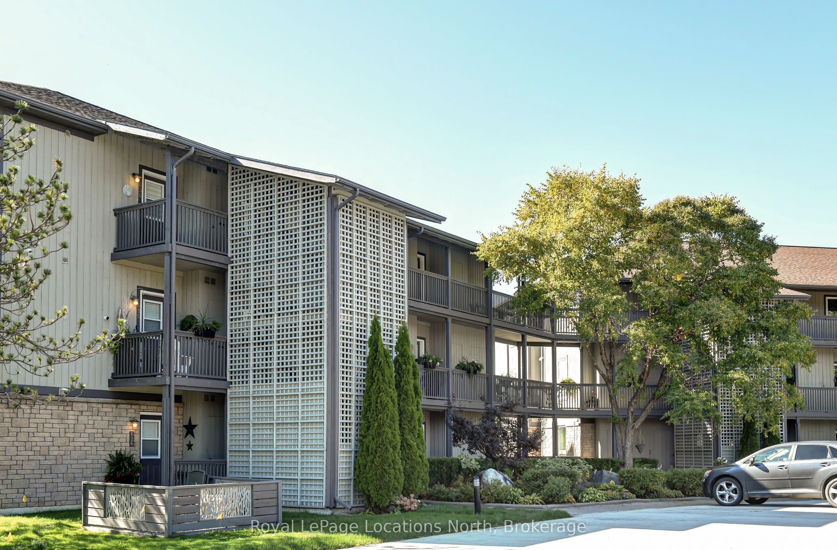 Unit 10 - 633 Johnston Park Avenue, Collingwood 1
