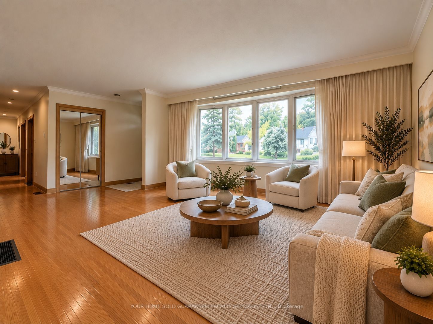 Unit Main Floor - 37 Downsview Drive, Barrie 4