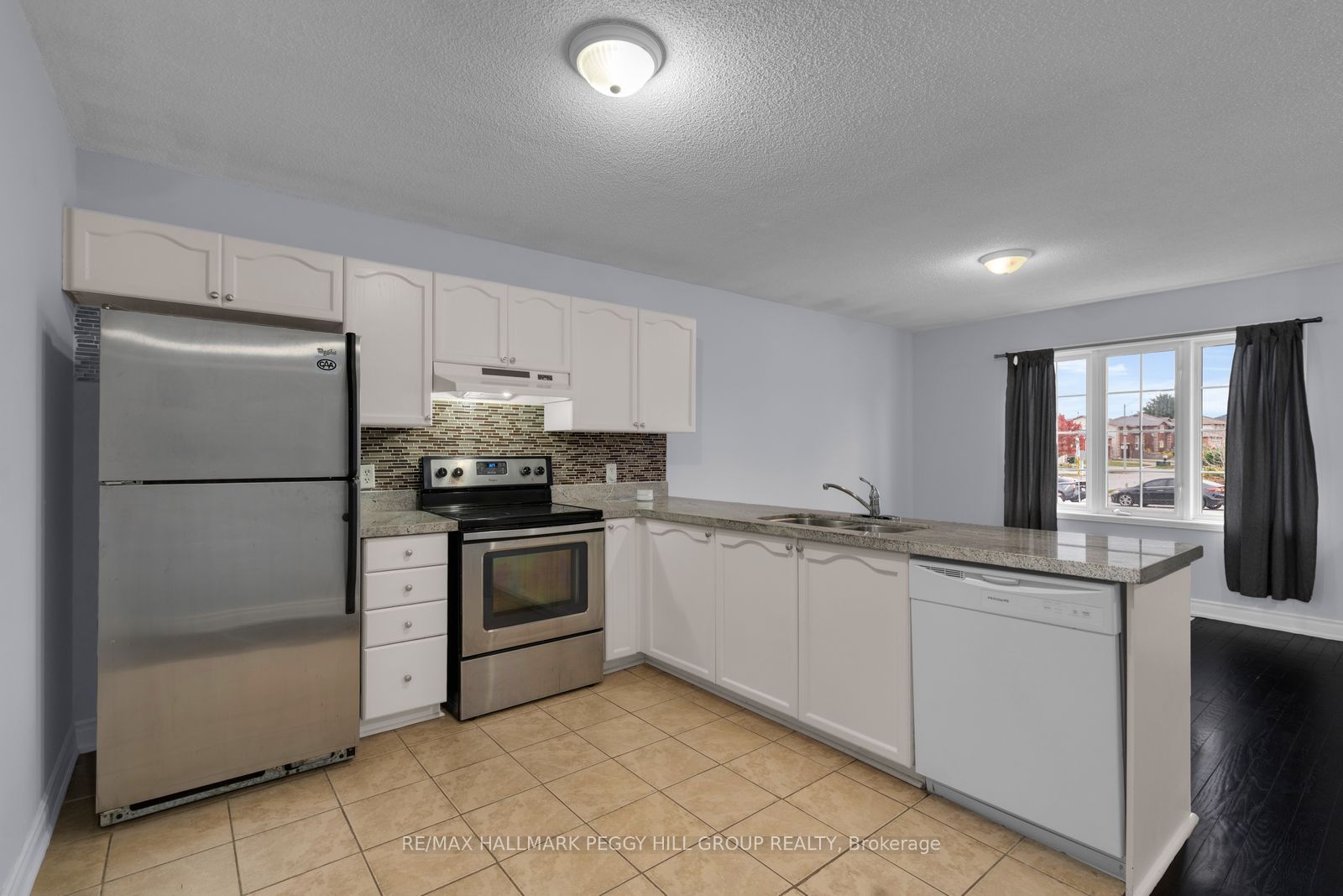 Unit Upper - 152 Madelaine Drive, Barrie 5