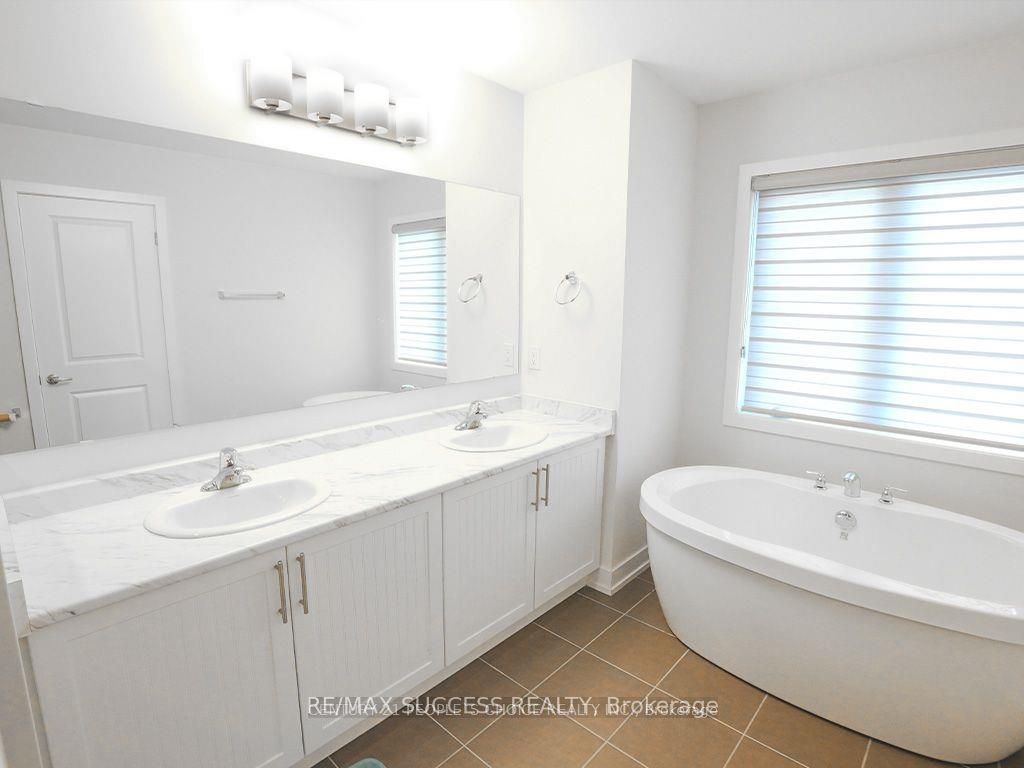 605 Etheridge Avenue, Milton 4