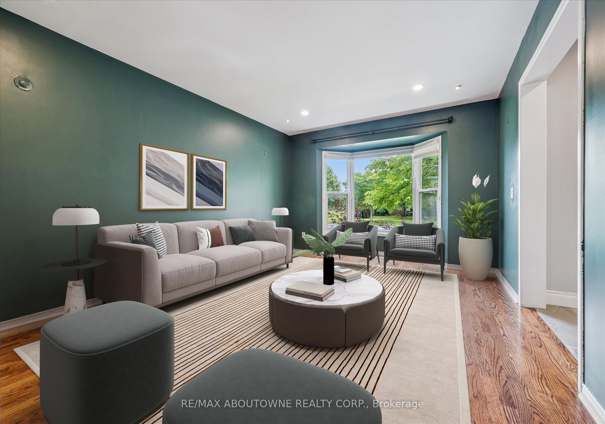 2456 Sixth Line, Oakville 5