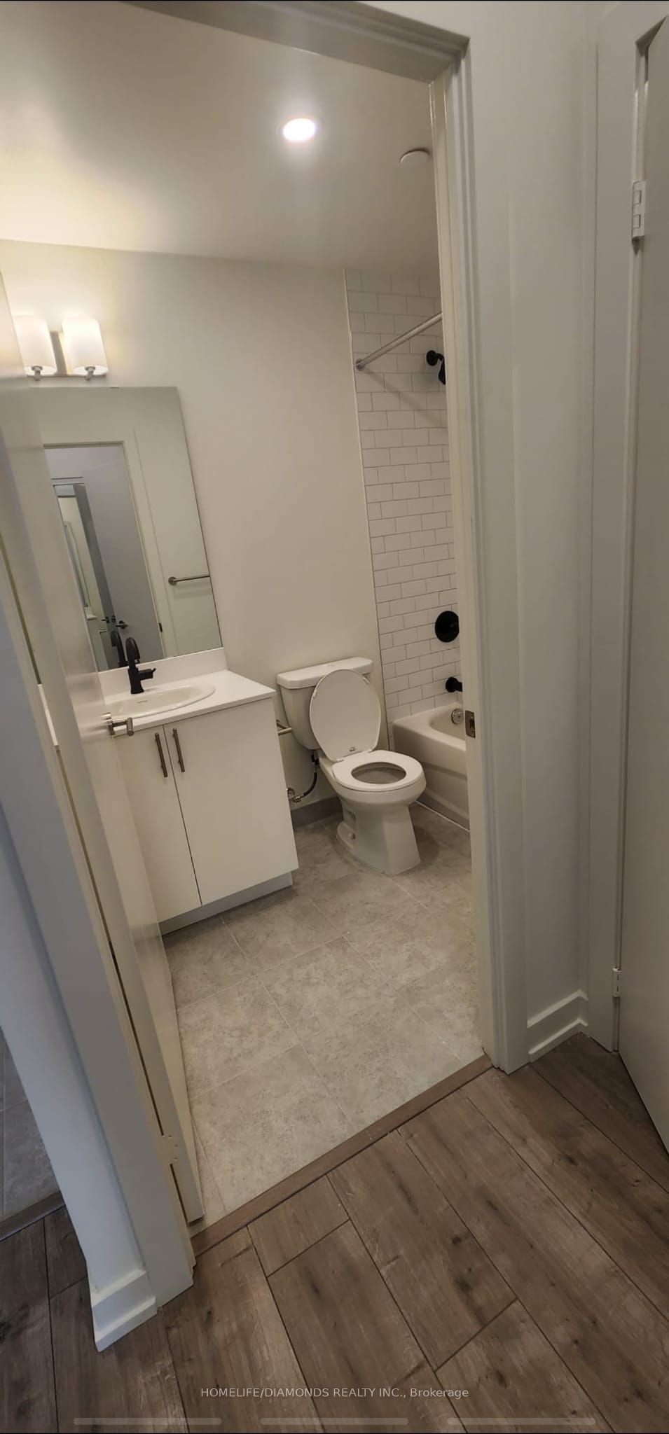 Unit 615 - 10 WILBY Crescent, Toronto 5