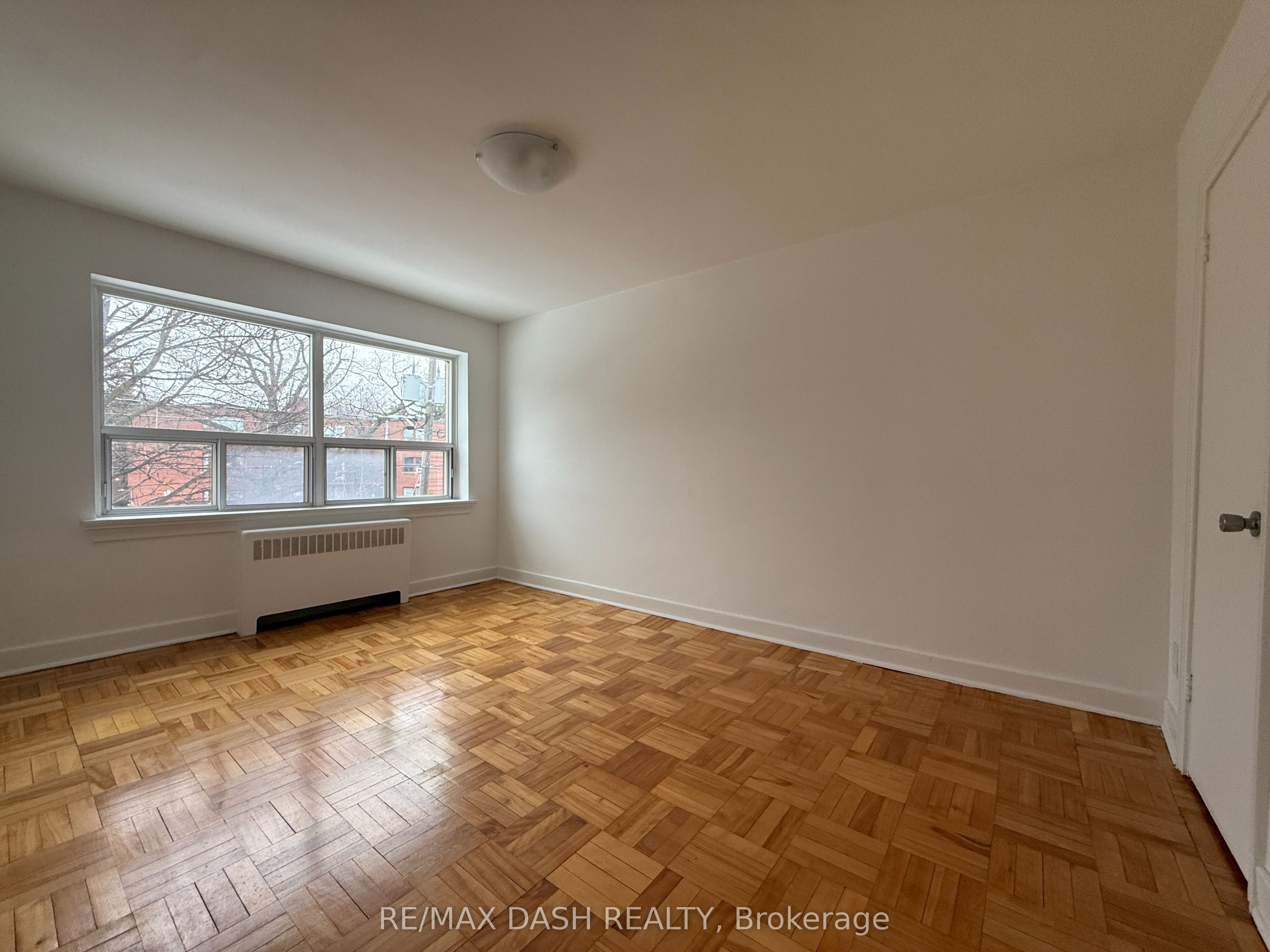 Unit 10 - 69 Old Mill Terrace, Etobicoke 2