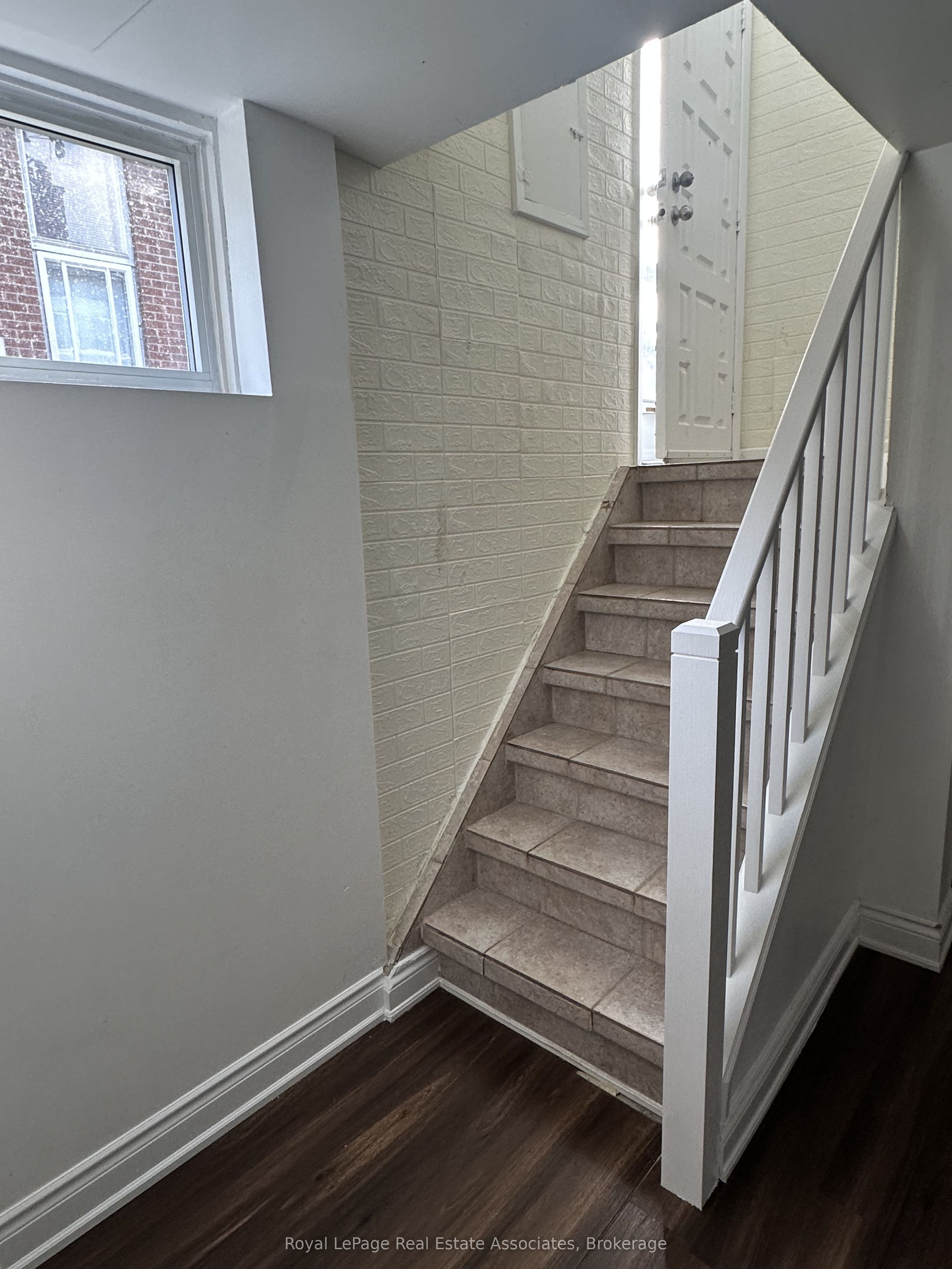 Unit Basement - 1590 Coram Crescent, Mississauga 2