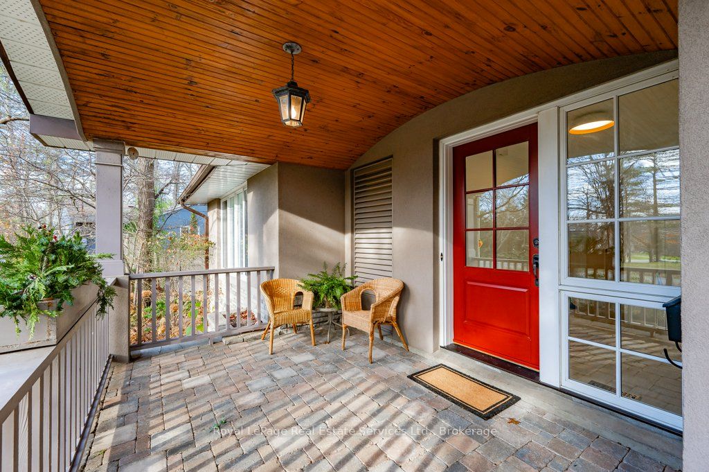 349 WEDGEWOOD Drive, Oakville 4