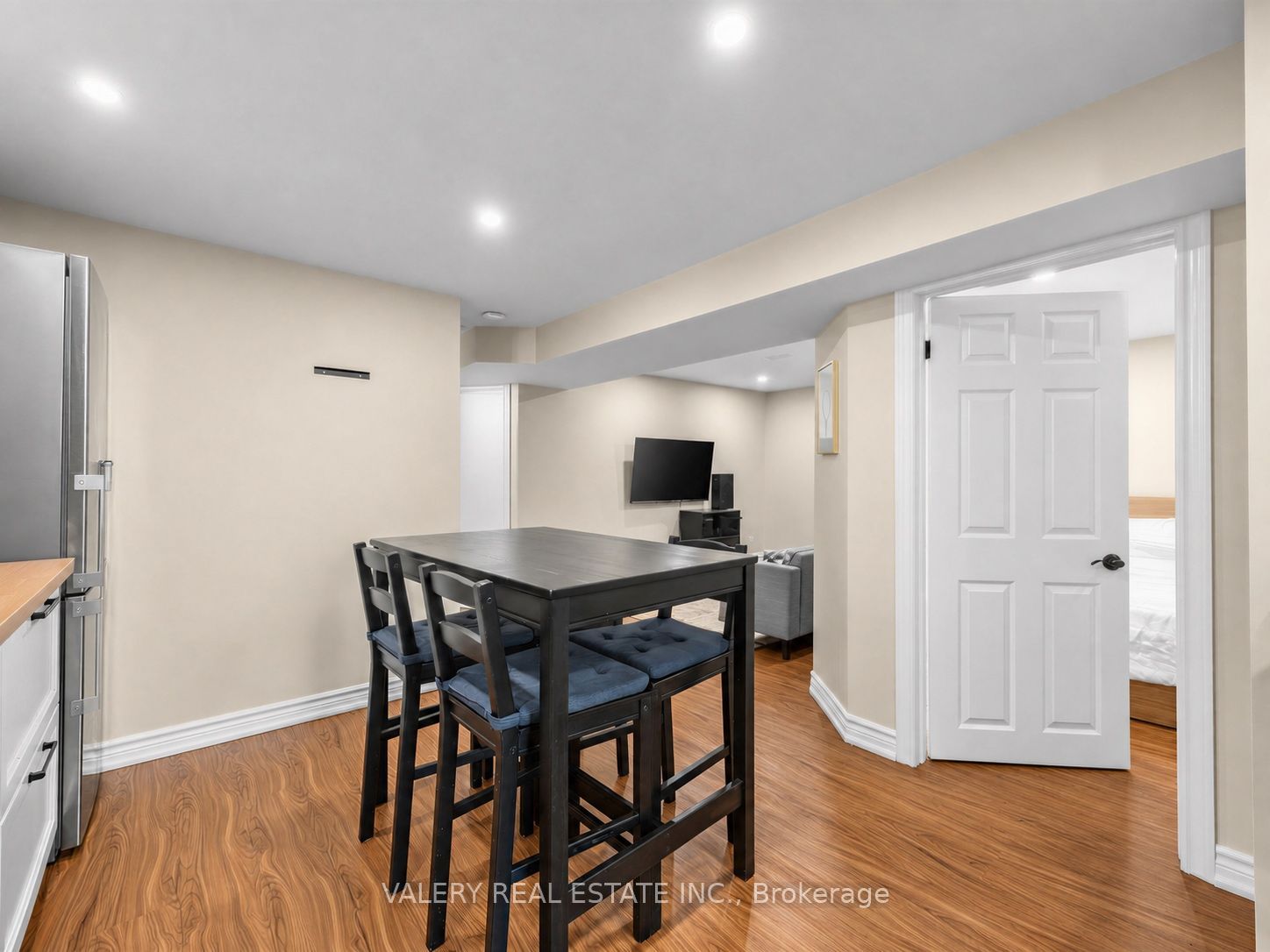 Unit Lower 2 - 12 Arkley Crescent, Etobicoke 5