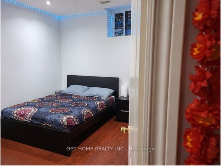 Unit Lower - 26 Crocker Drive, Brampton 4