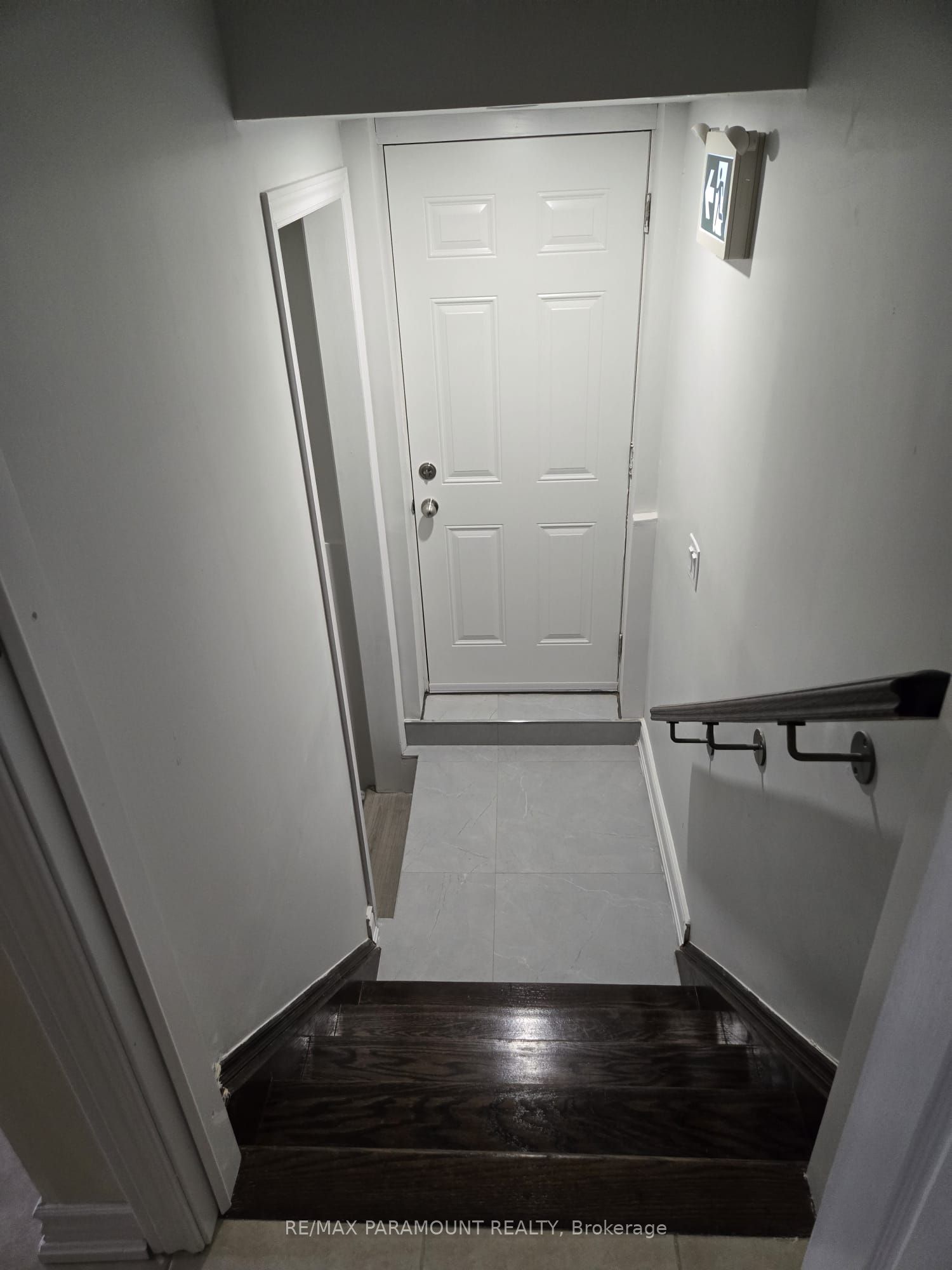 Unit Basement - 81 Leadenhall Road, Brampton 3