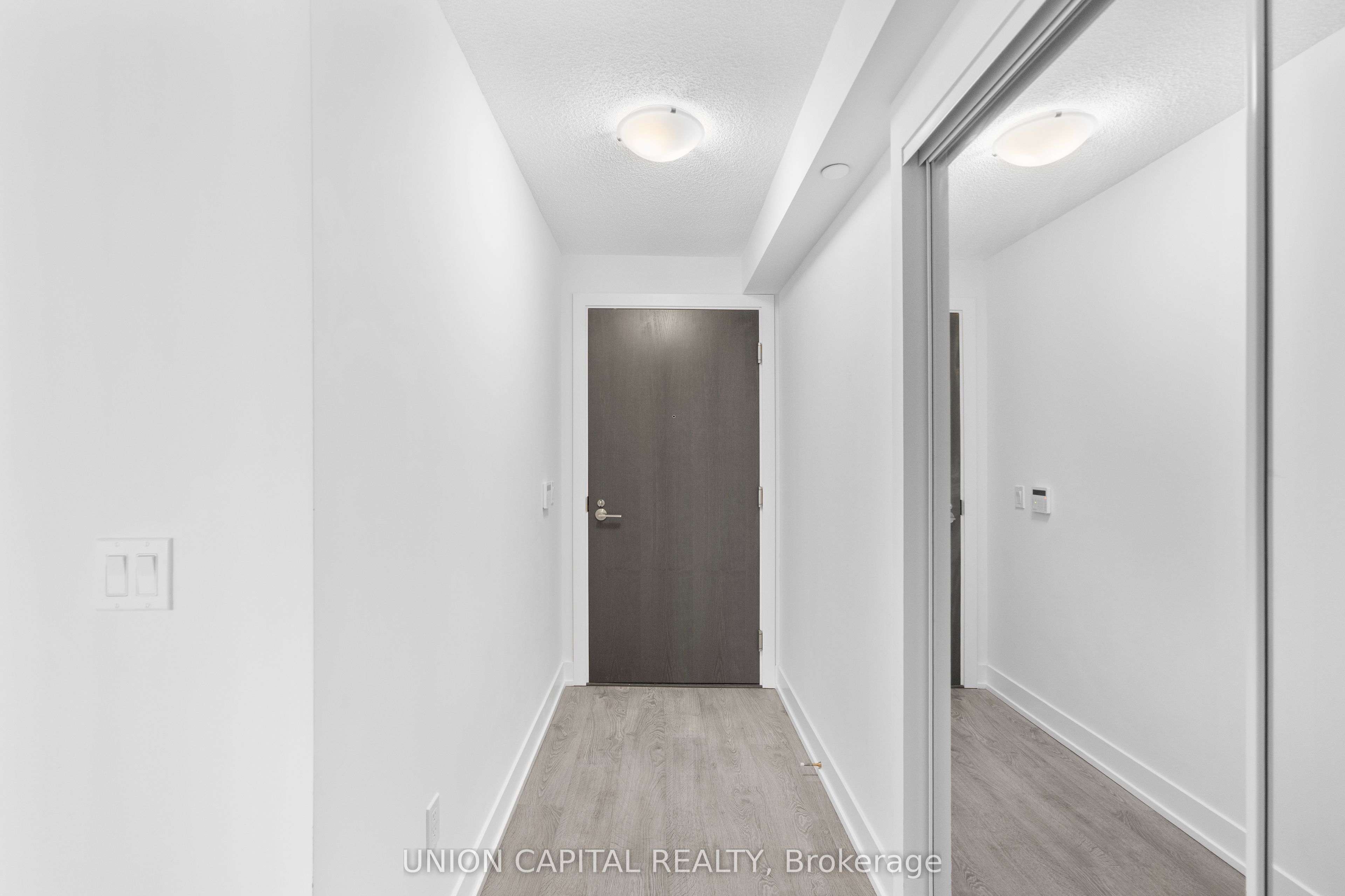 Unit 2326 - 9 Mabelle Avenue, Etobicoke 5