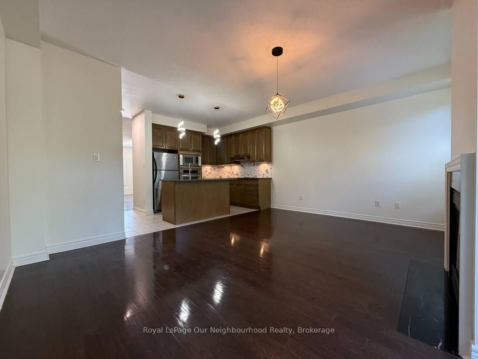 Unit 4 - 5710 Long Valley Road, Mississauga 5