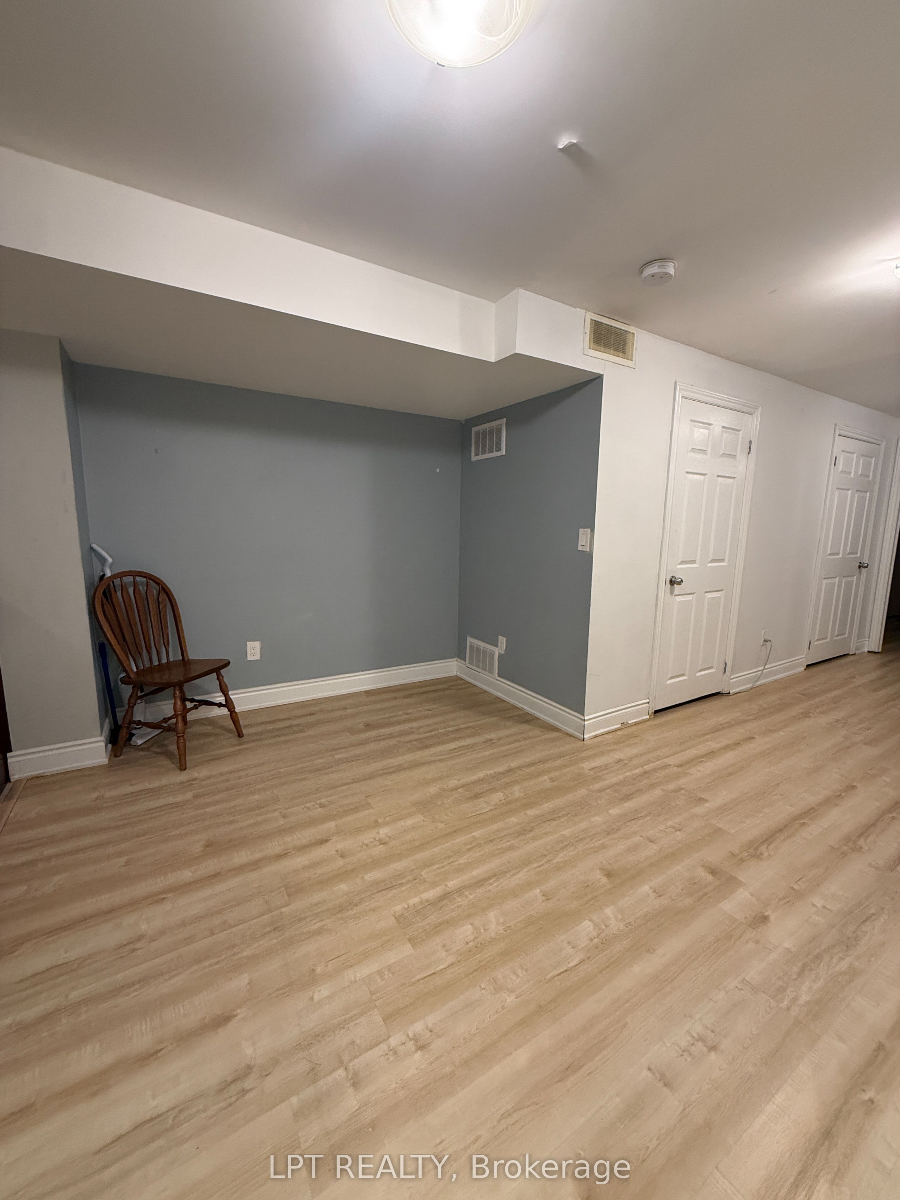 Unit Basement - 3304 Sunlight Street, Mississauga 4