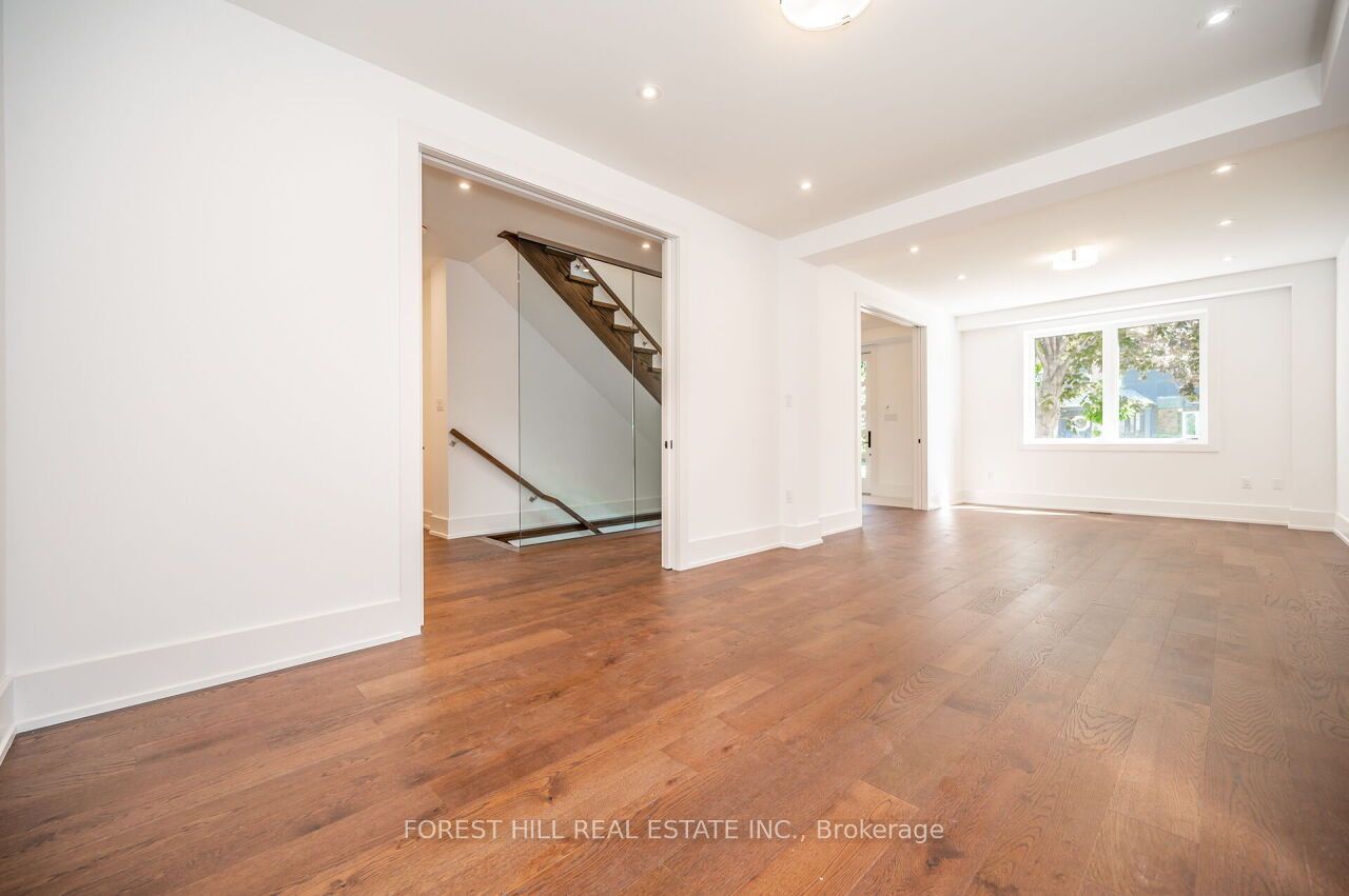 38 Thirty-First Street, Etobicoke 5