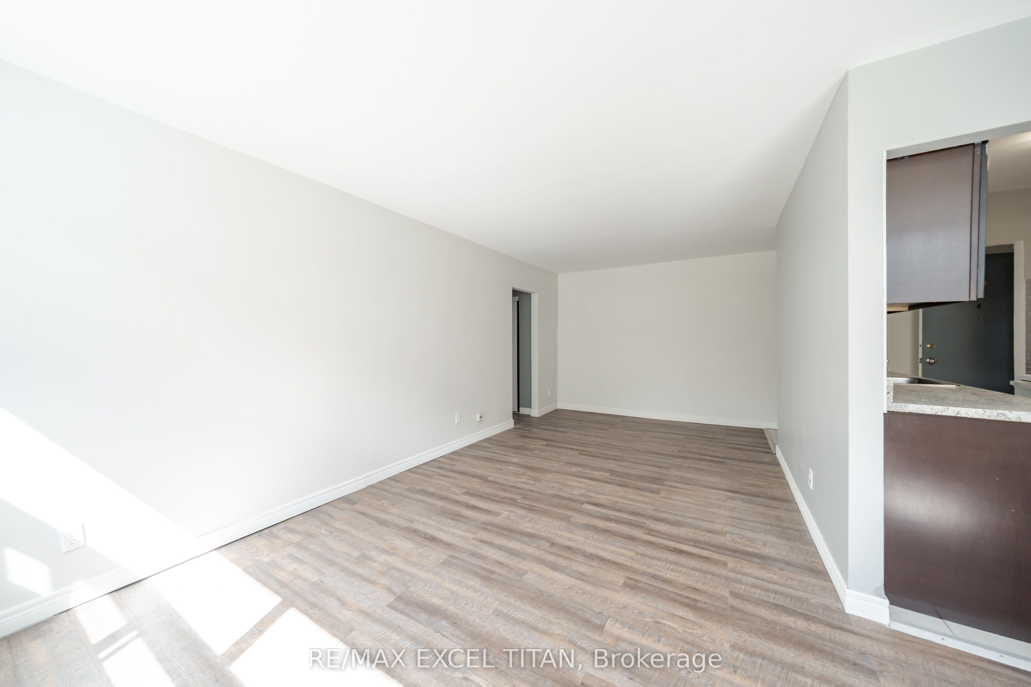 Unit 24 - 2035 Prospect Street, Burlington 3