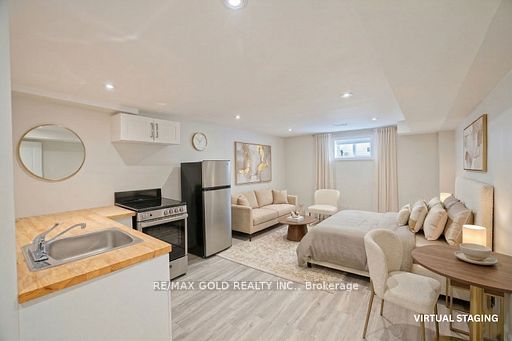 Unit Studio Bsmt - 130 Duncanwoods Drive, North York 2
