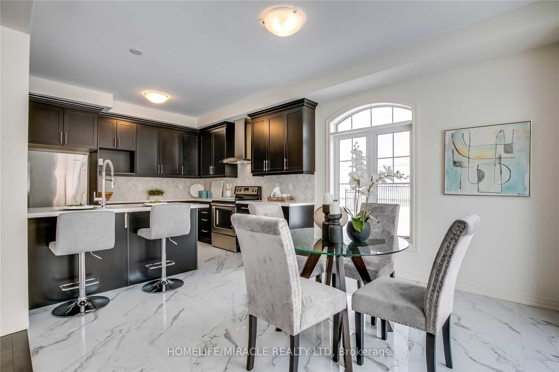 383 Robert Parkinson Drive, Brampton 3
