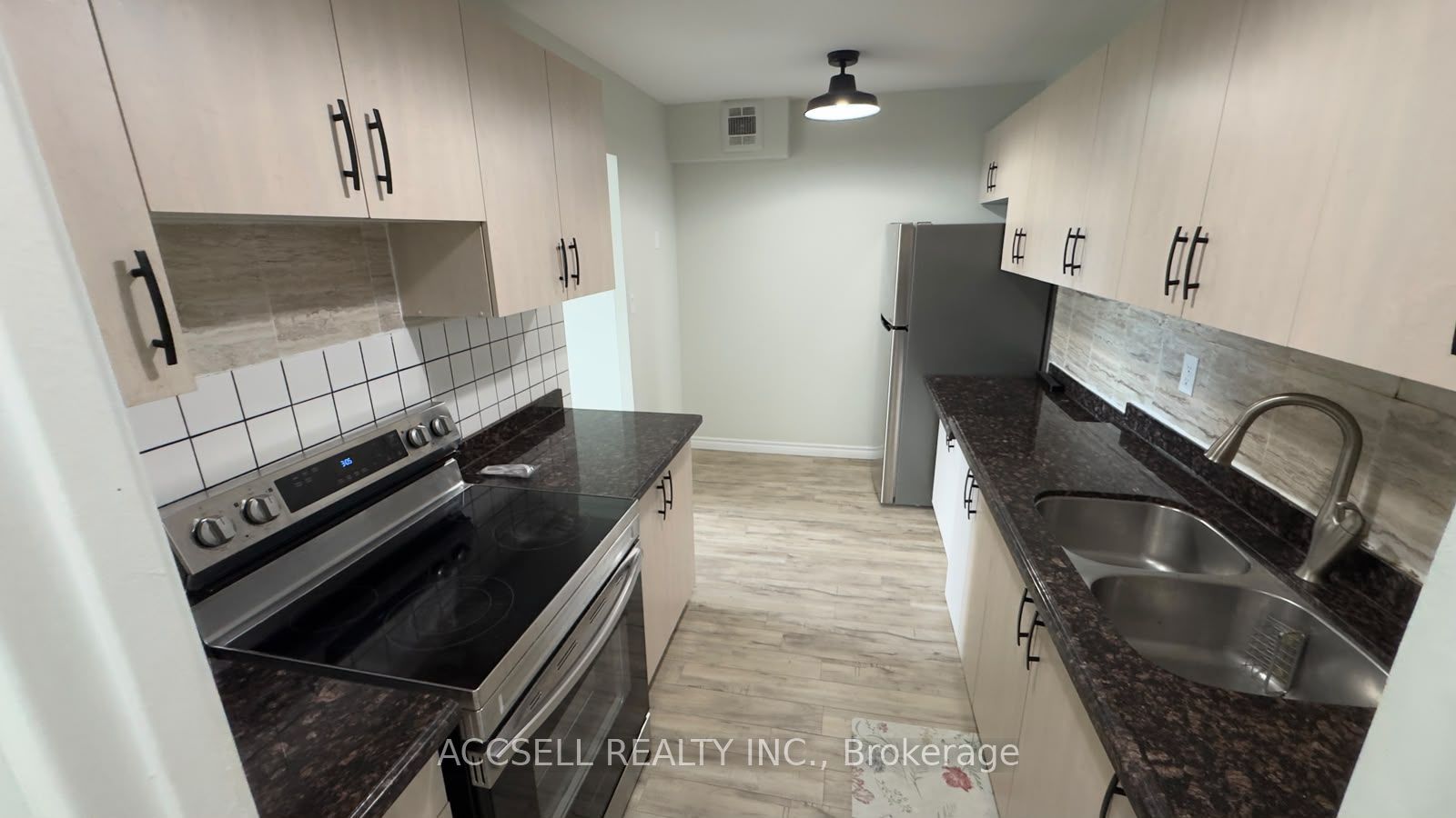 Unit 412 - 335 Driftwood Avenue, North York 4