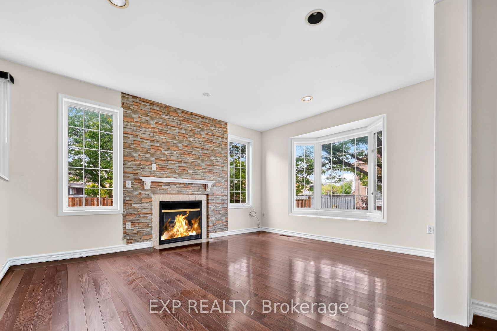 34 Cogswell Crescent N, Brampton 5