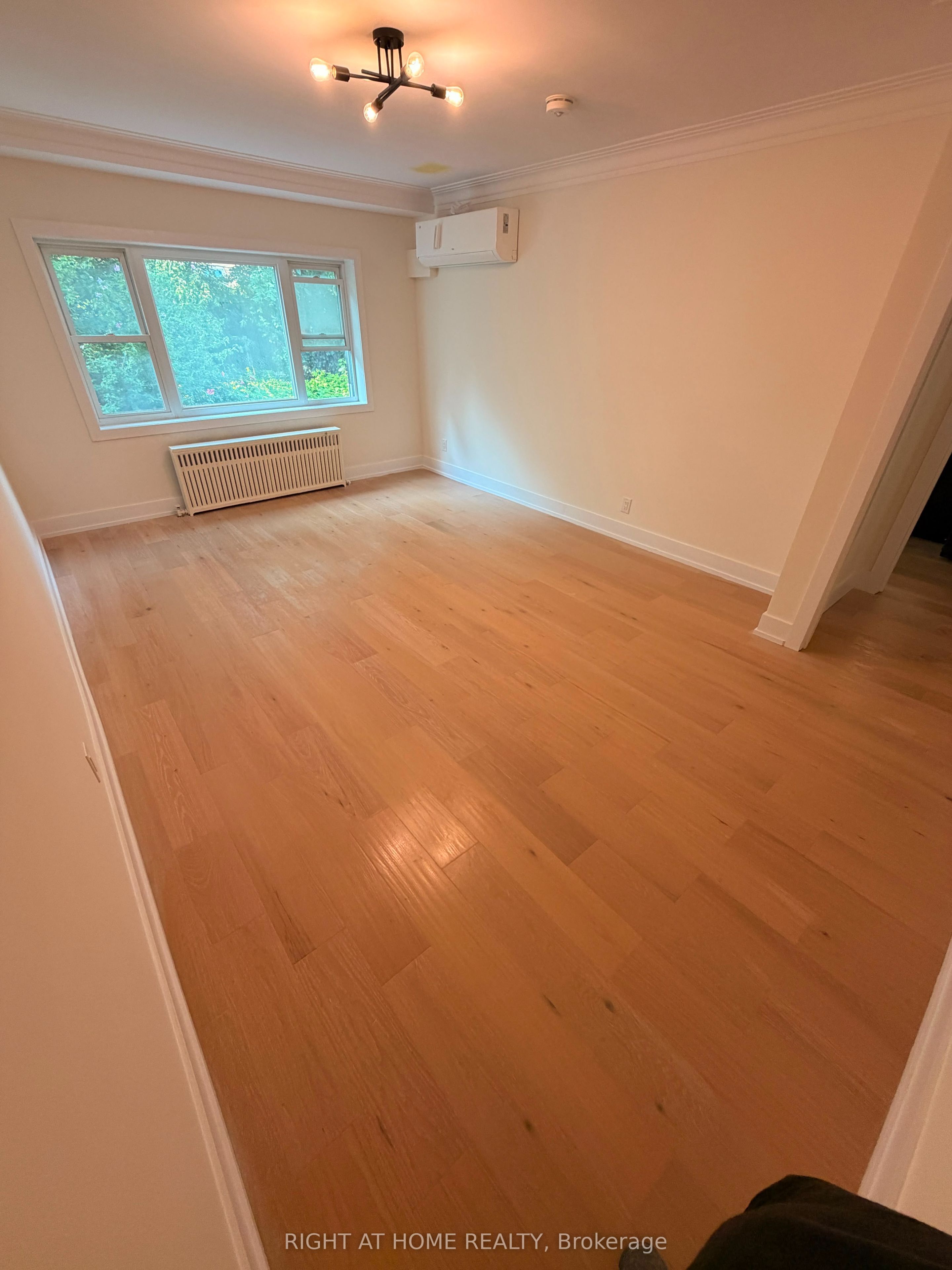 Unit 102 - 3384 Lake Shore Boulevard W, Etobicoke 3