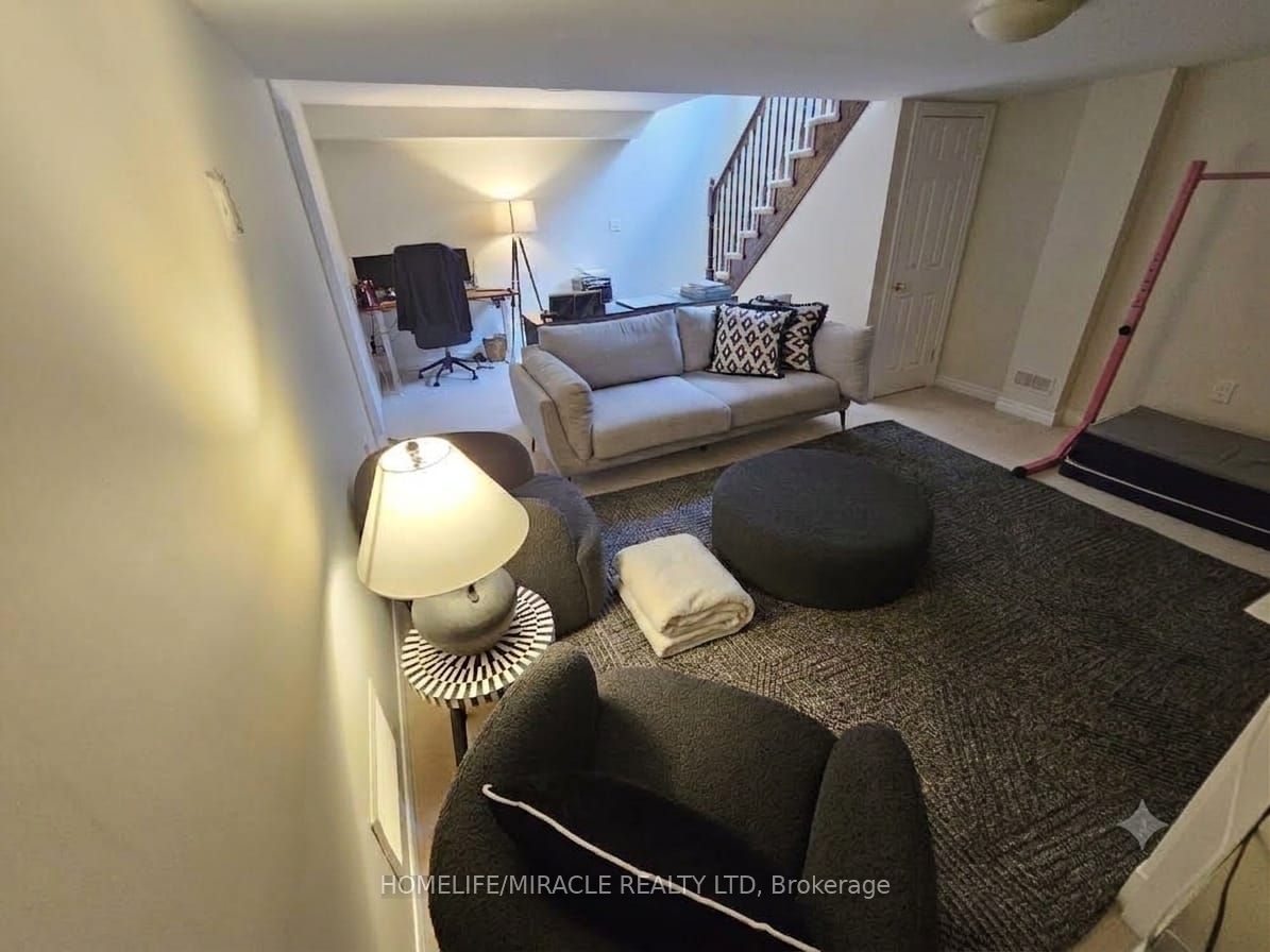 Unit 30 - 3275 Stalybridge Drive, Oakville 5