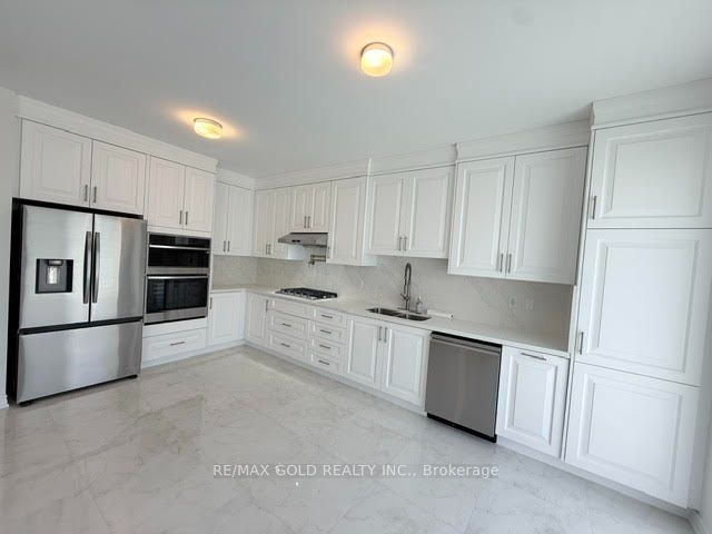 41 Tapscott Crescent, Brampton 3