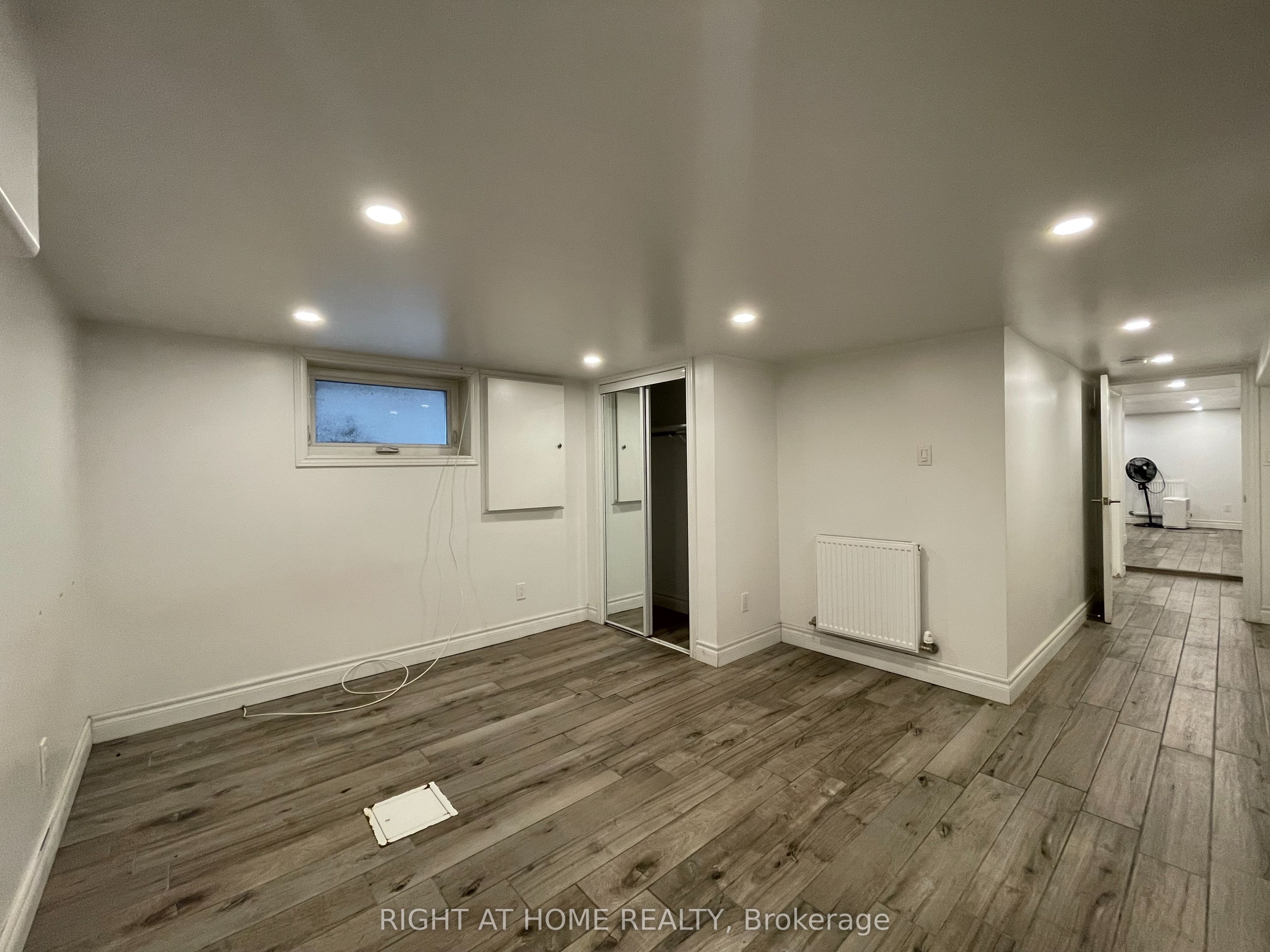 Unit B - 755 Dupont Street, Toronto 2
