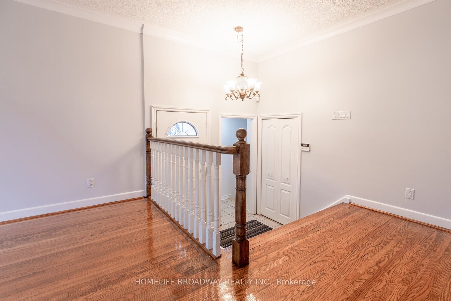 37 Millburn Drive, Etobicoke 2