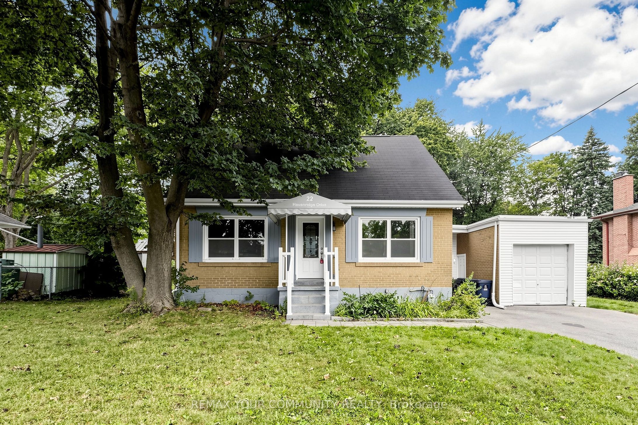 22 HAVENRIDGE Drive, Etobicoke 3