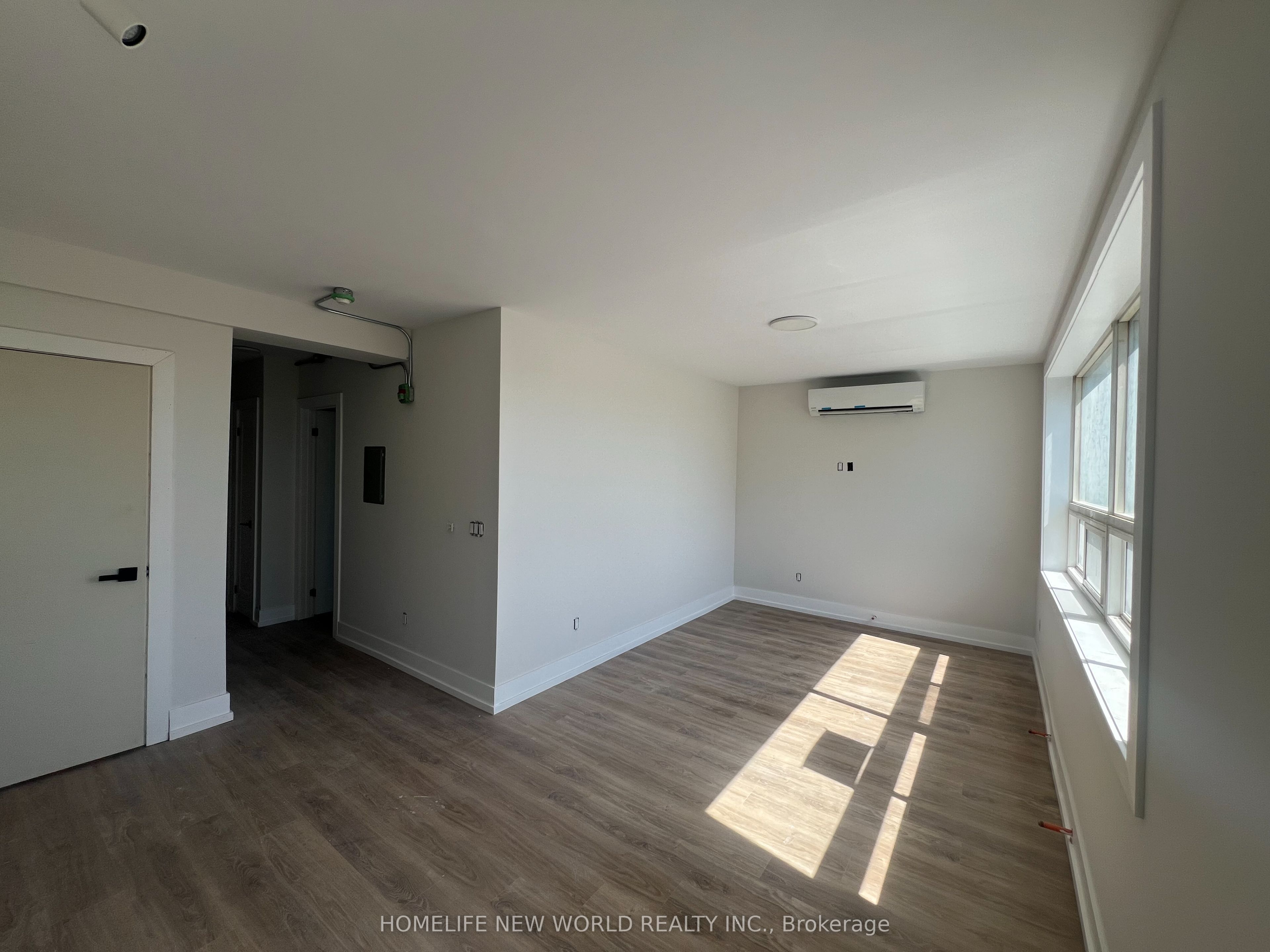 Unit 3 - 2310 Lake Shore Boulevard, Etobicoke 4
