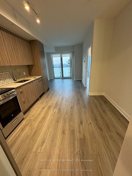 Unit 1603 - 4130 Parkside Village Drive, Mississauga 4