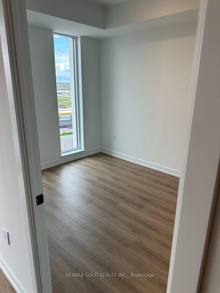 Unit 314 - 10 Lagerfeld Drive, Brampton 5