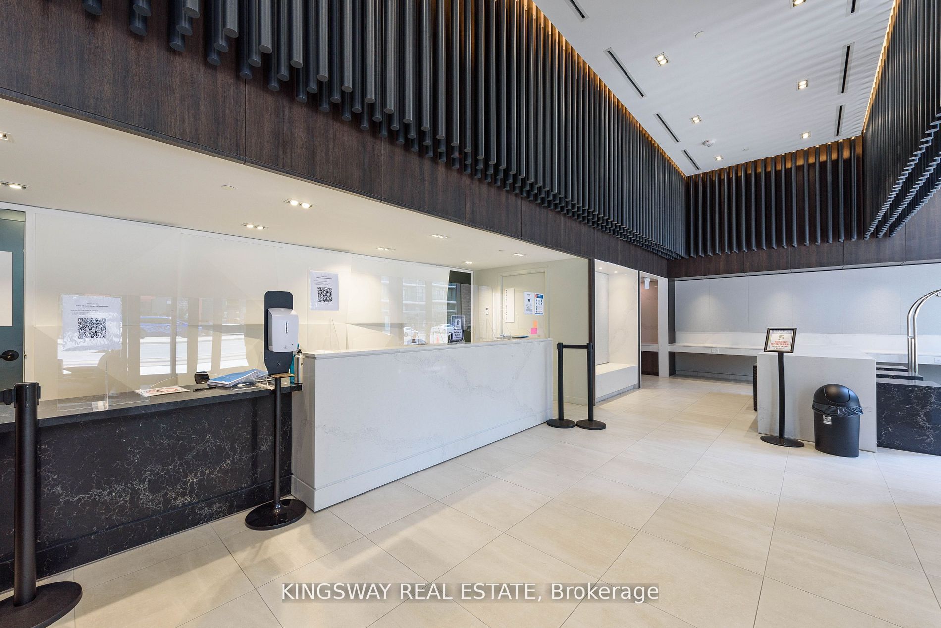 Unit 3203 - 4065 Confederation Parkway, Mississauga 5