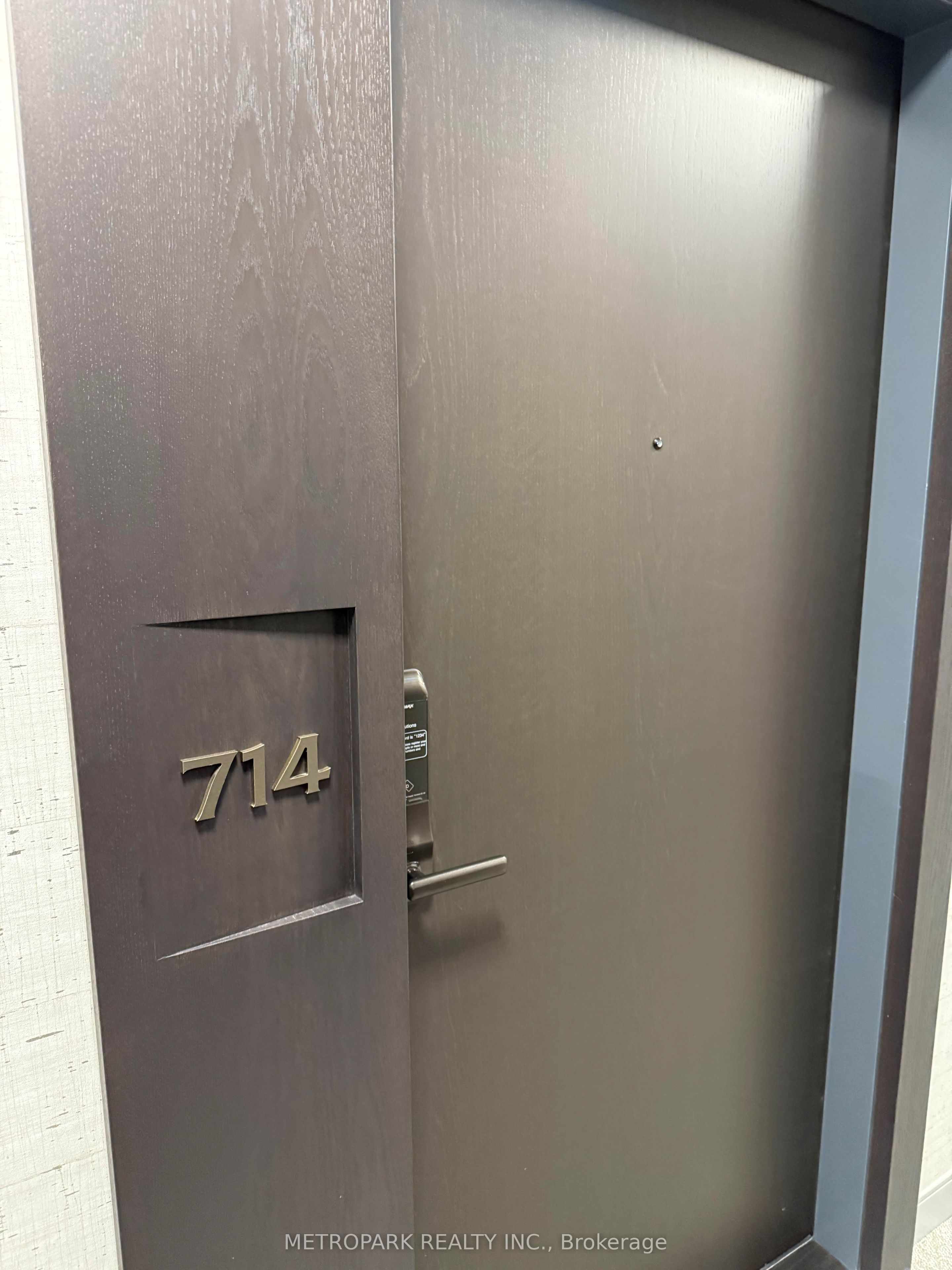Unit 714 - 412 Silver Maple Road, Oakville 2