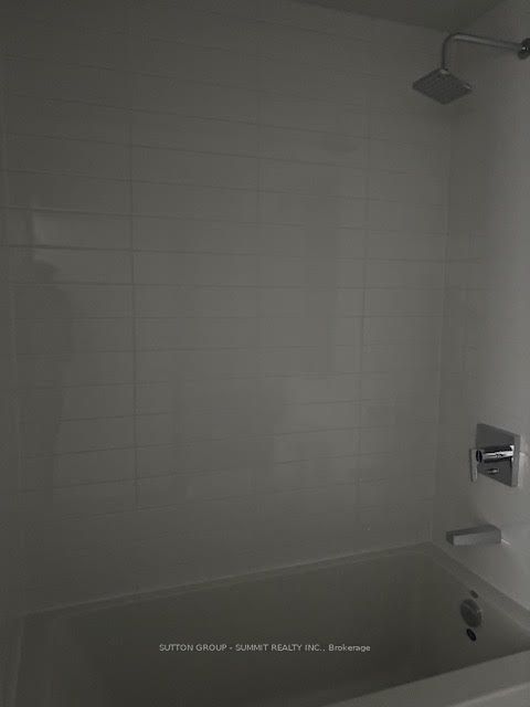 Unit 319 - 430 Square One Drive, Mississauga 4
