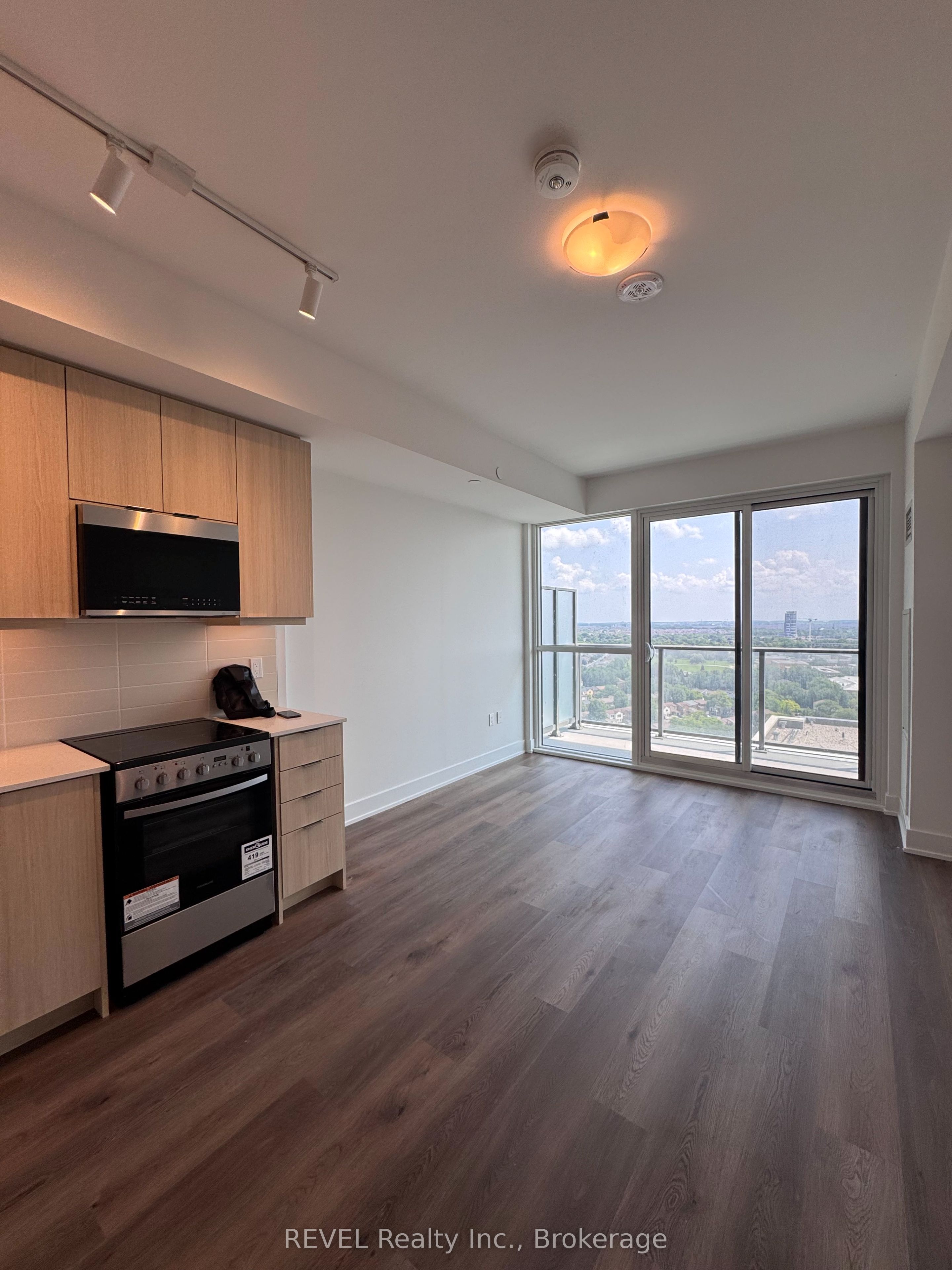Unit 2005 - 115 Nipissing Road E, Milton 2