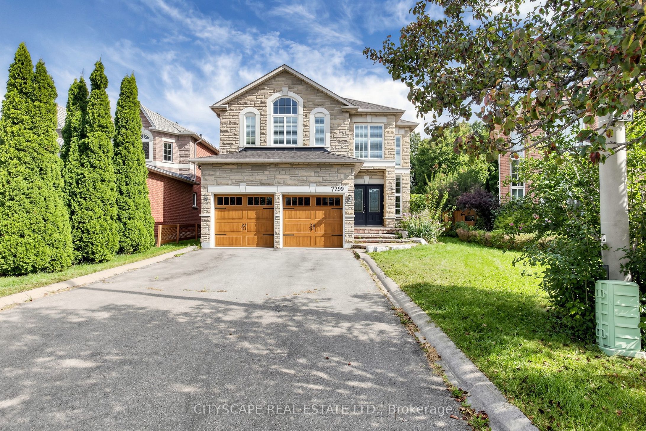 7299 Waldorf Way, Mississauga 2