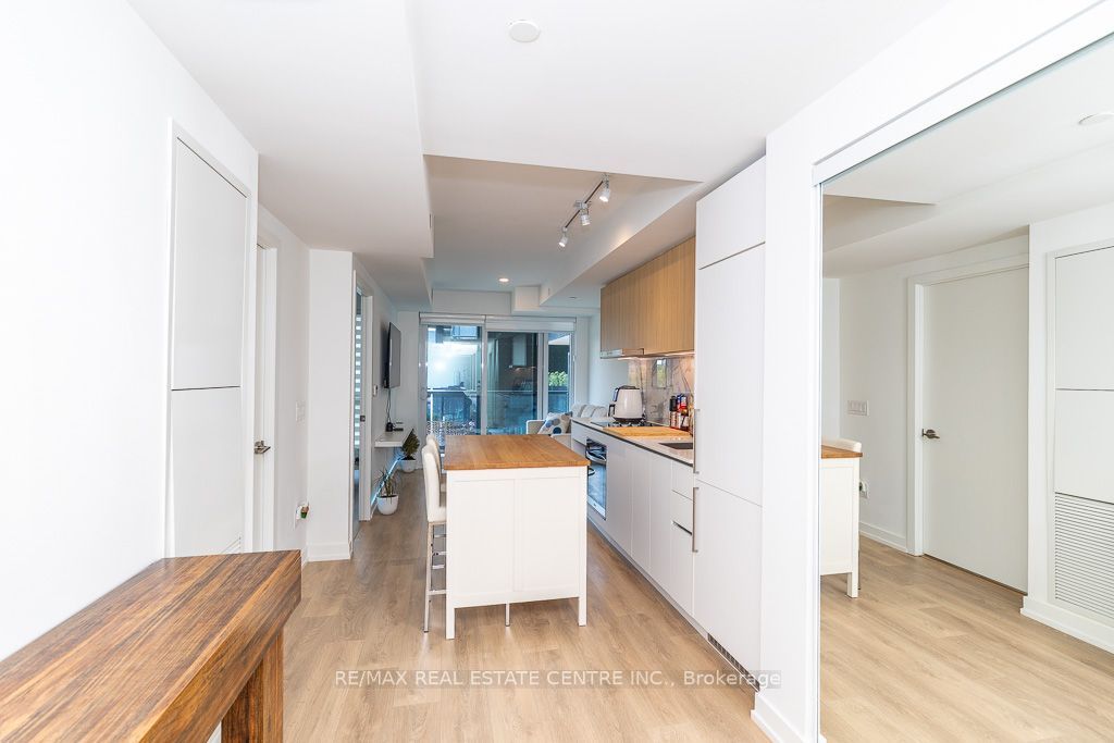 Unit 232 - 1100 Sheppard Avenue W, North York 4
