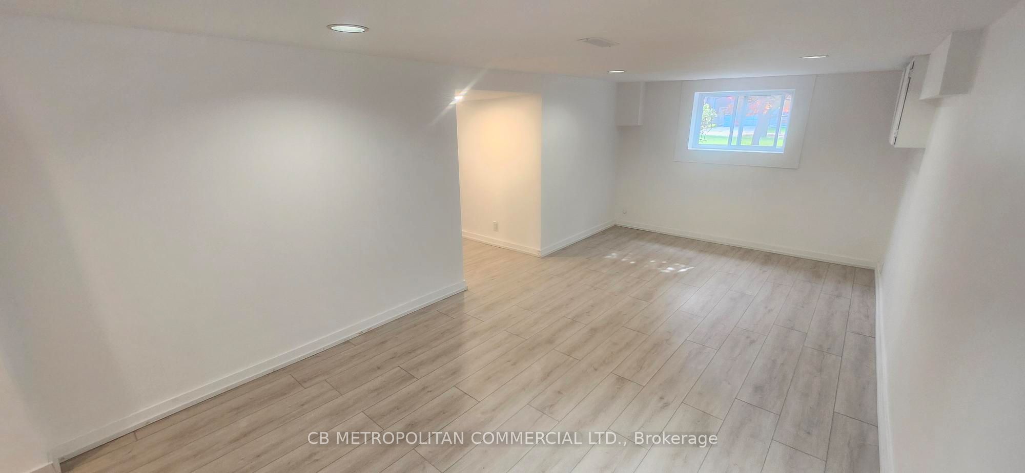 Unit Lower Level - 124 Evans Avenue, Etobicoke 5